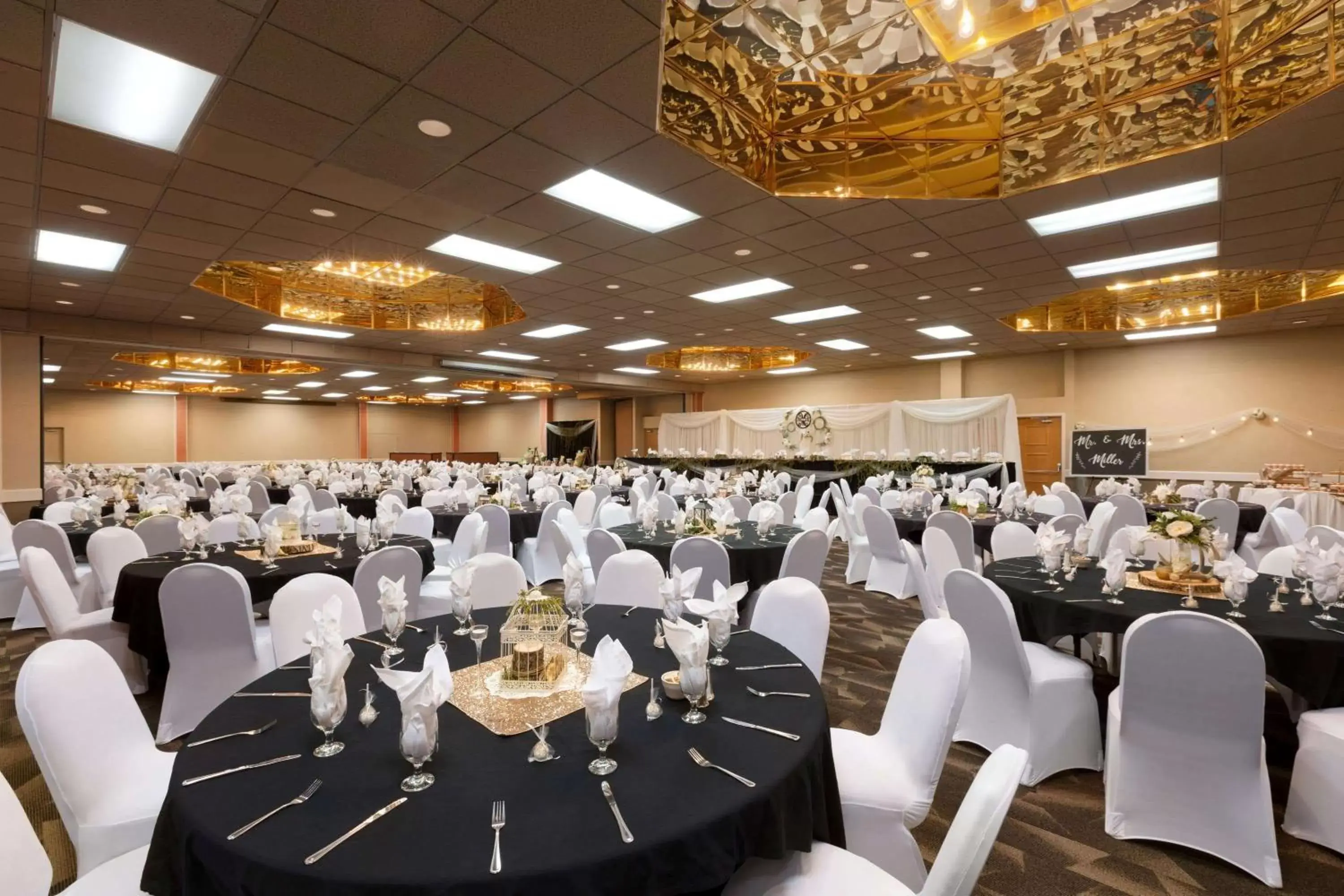 On site, Banquet Facilities in Ramada by Wyndham Fargo