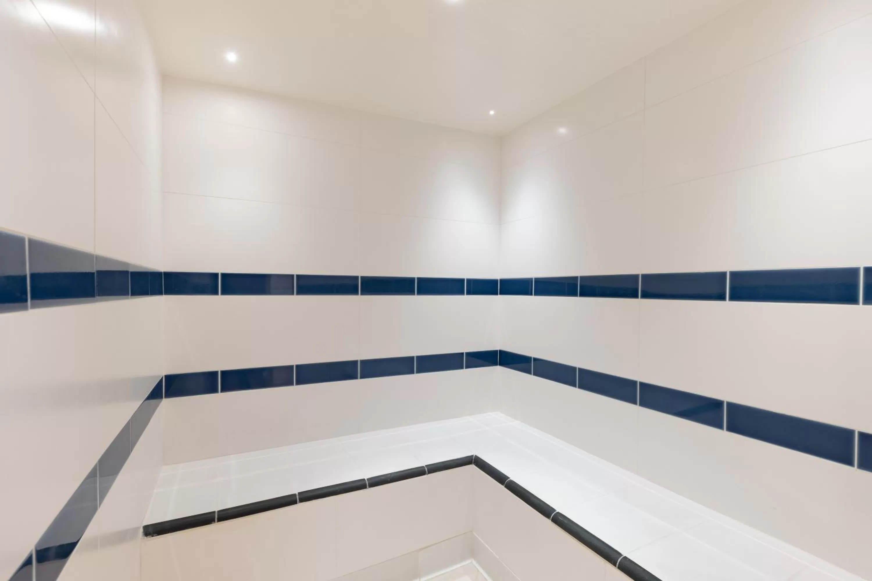 Steam room in Disney Hotel New York - The Art of Marvel