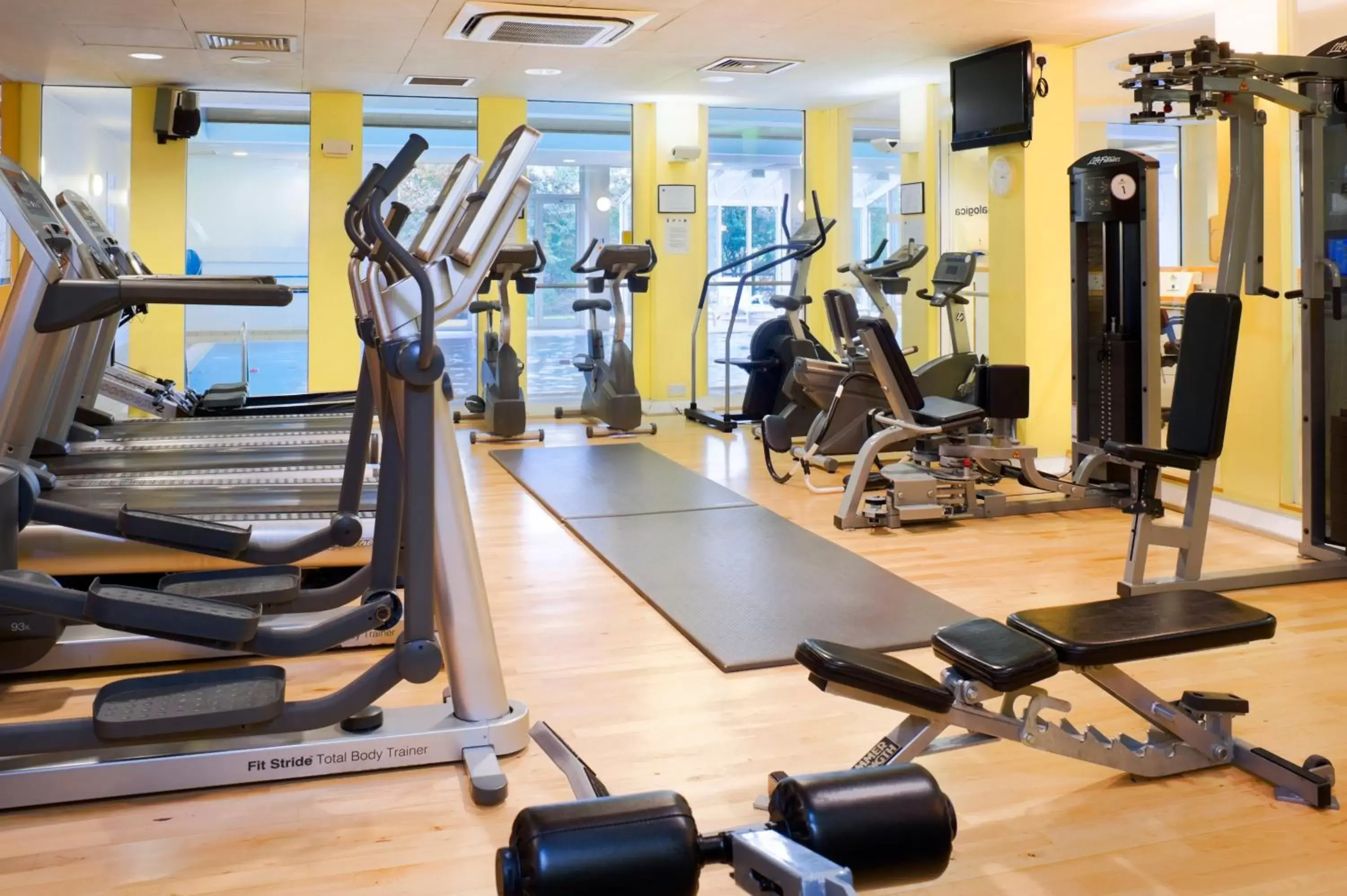 Spa and wellness centre/facilities, Fitness Center/Facilities in Holiday Inn Colchester, an IHG Hotel