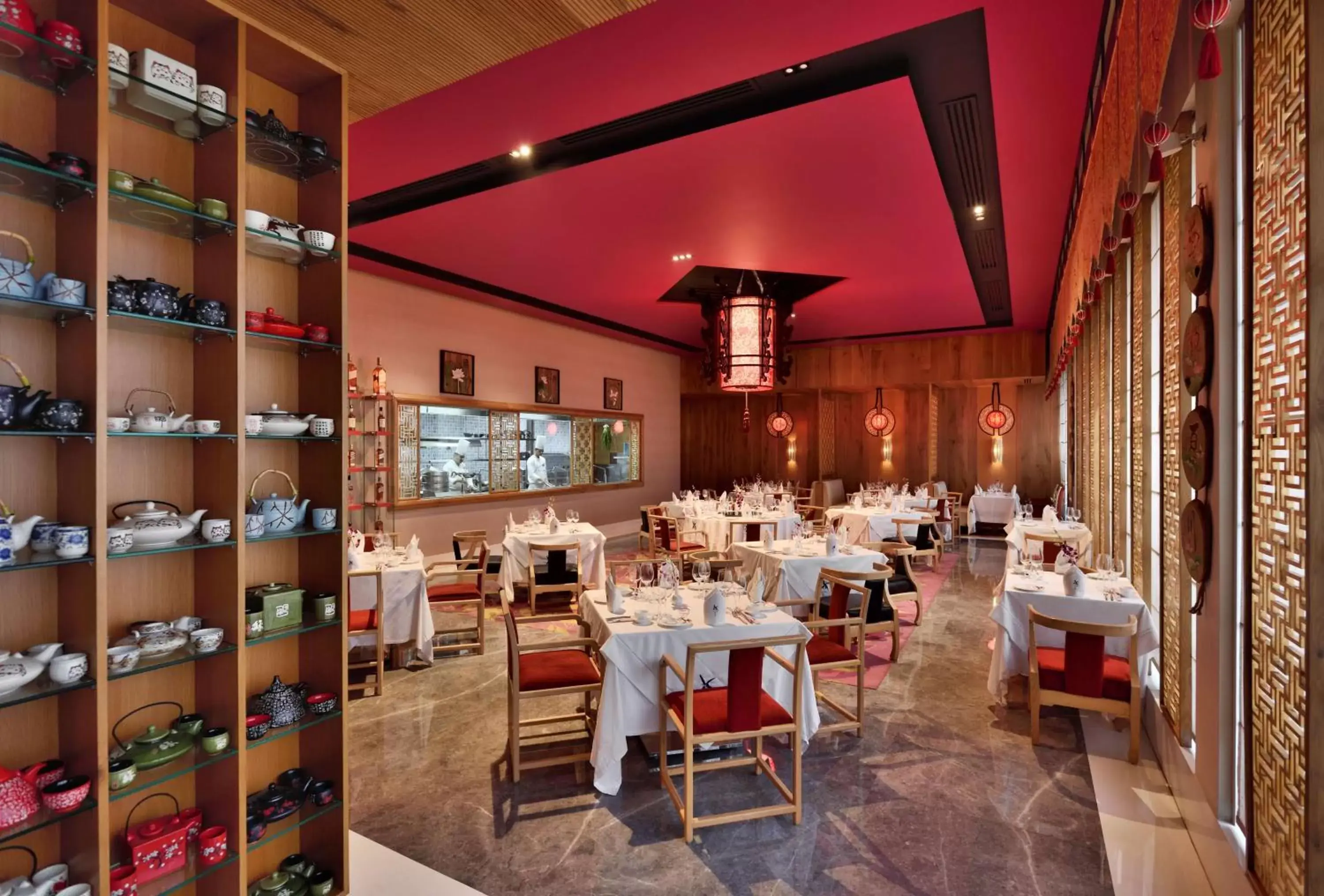 Restaurant/places to eat in Radisson Noida Restaurant/places to eat in Radisson Noida