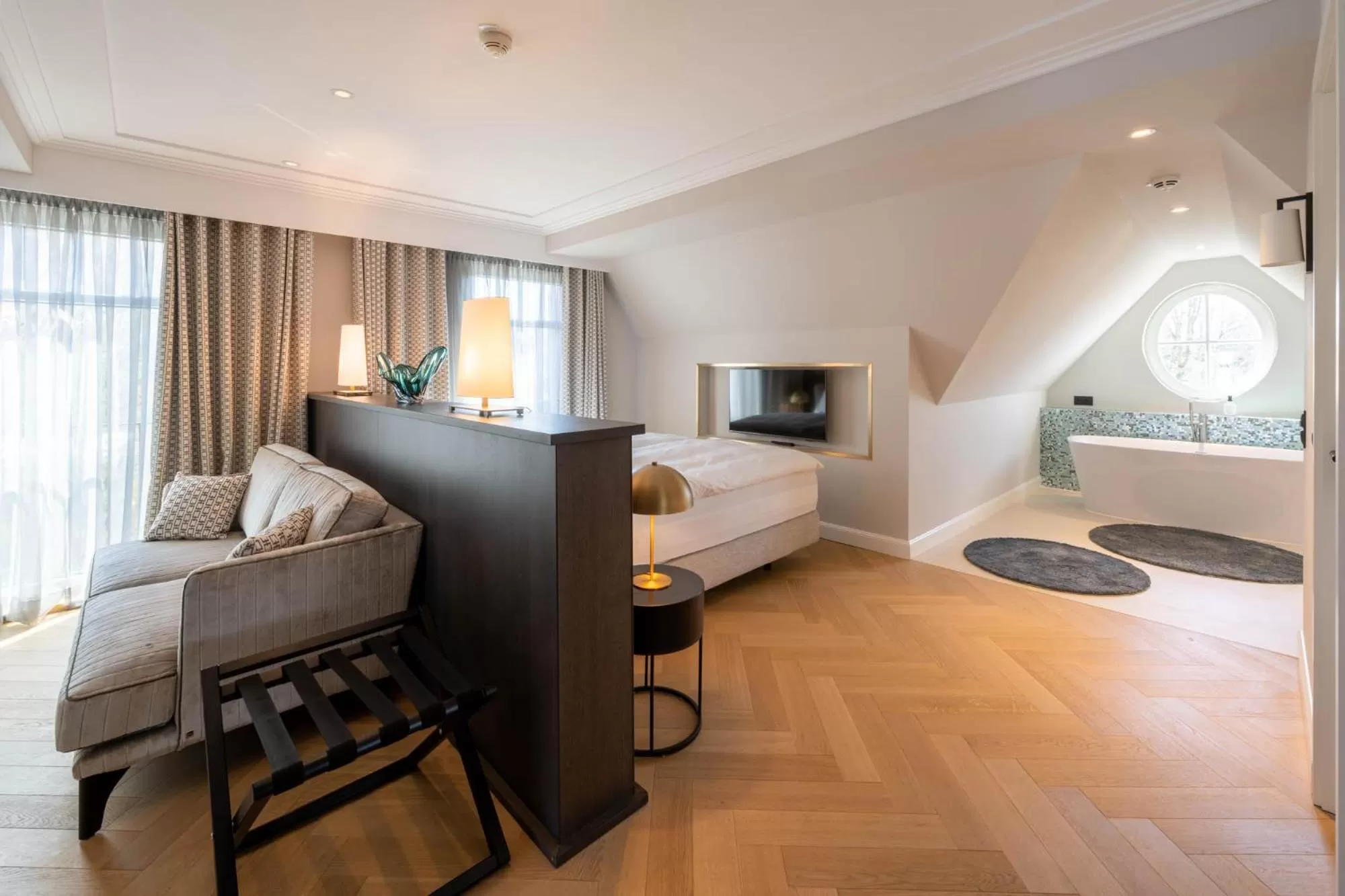 Bed in Clounys Hotel