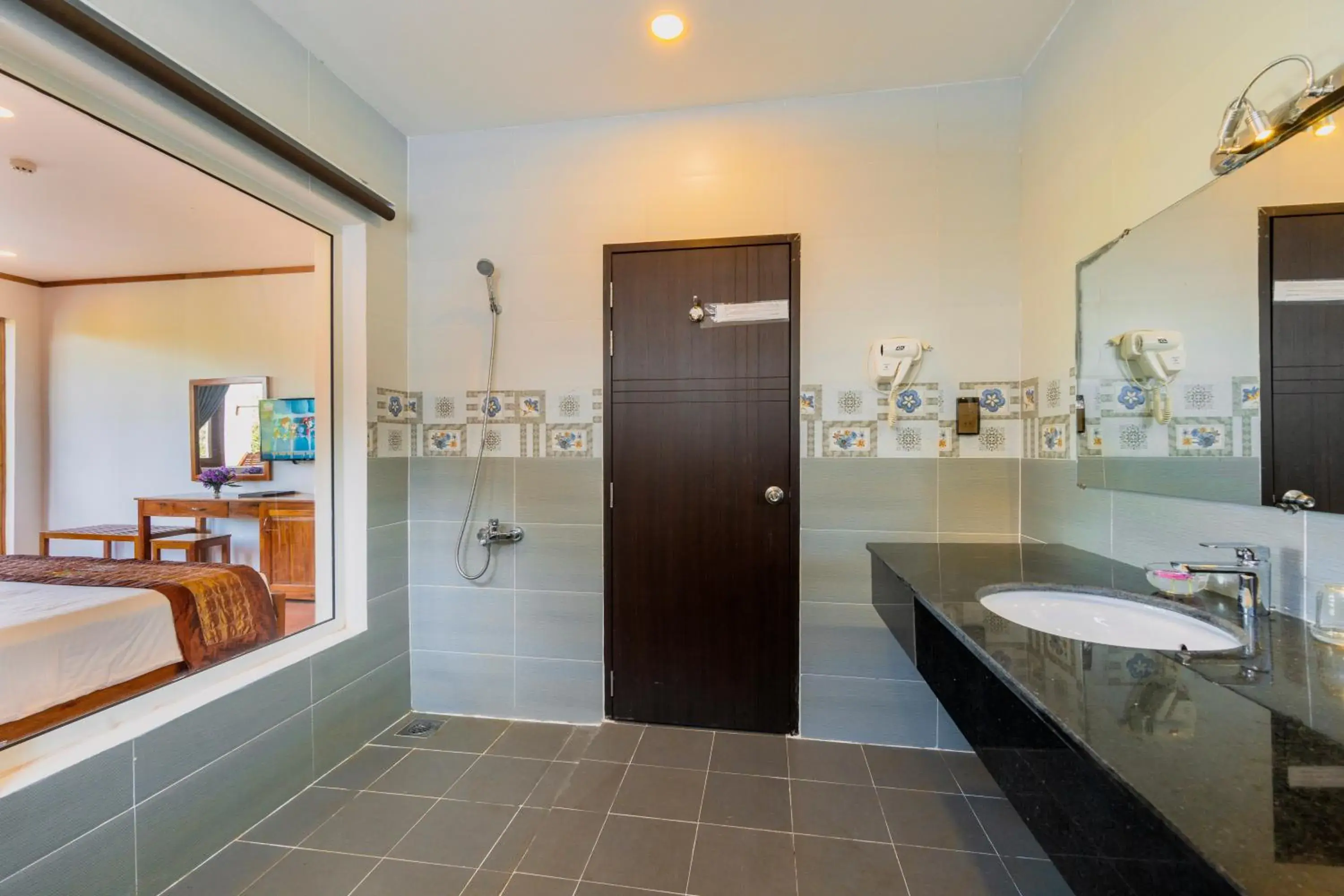 Bathroom in The Garden House Phu Quoc Resort