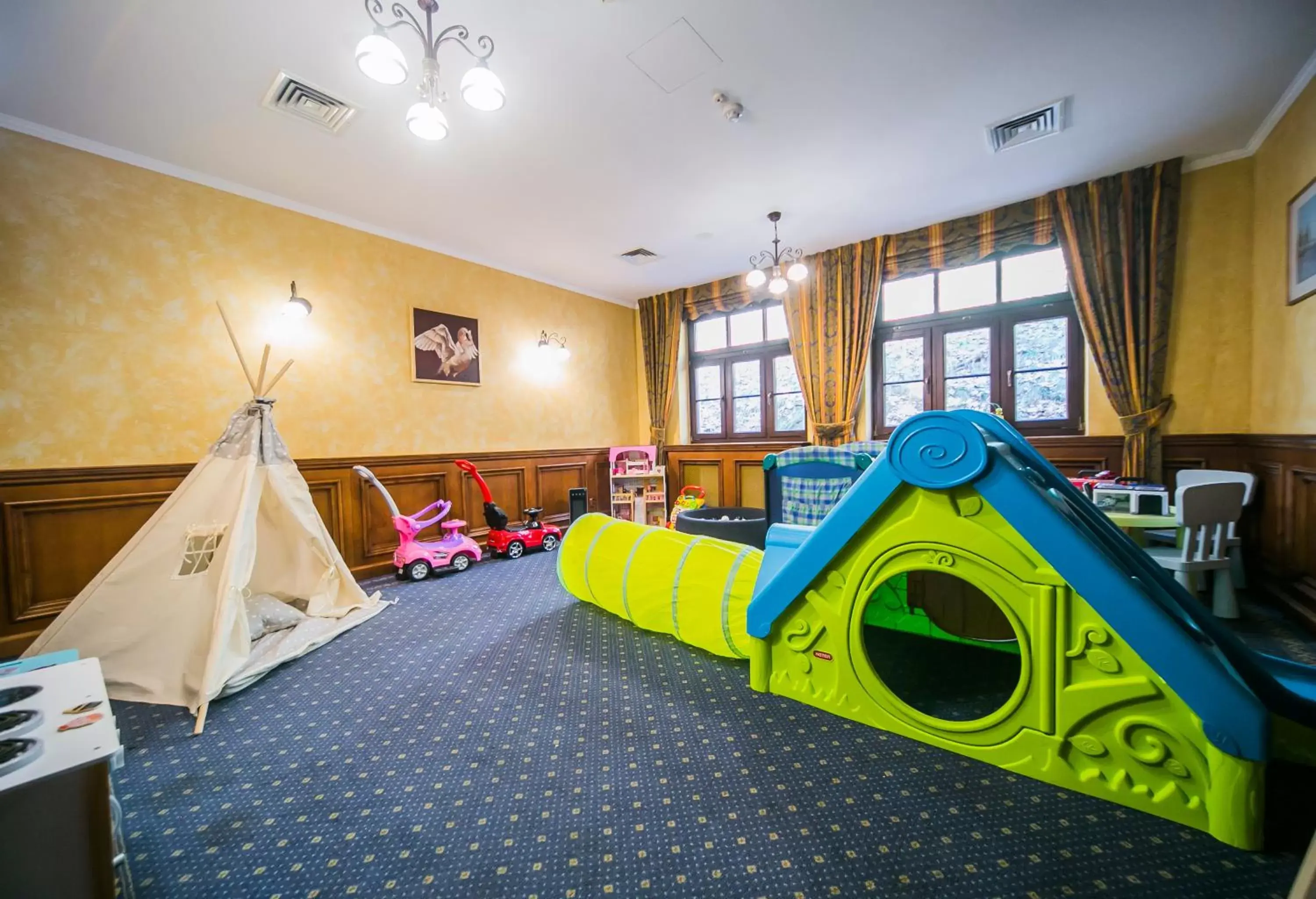 Children play ground in Hotel Opera