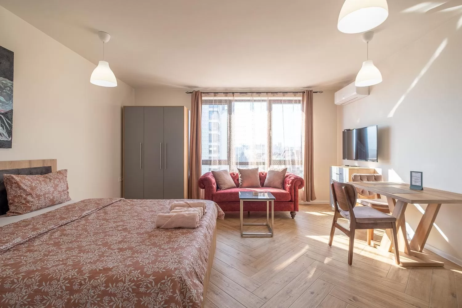 WOW Apartments