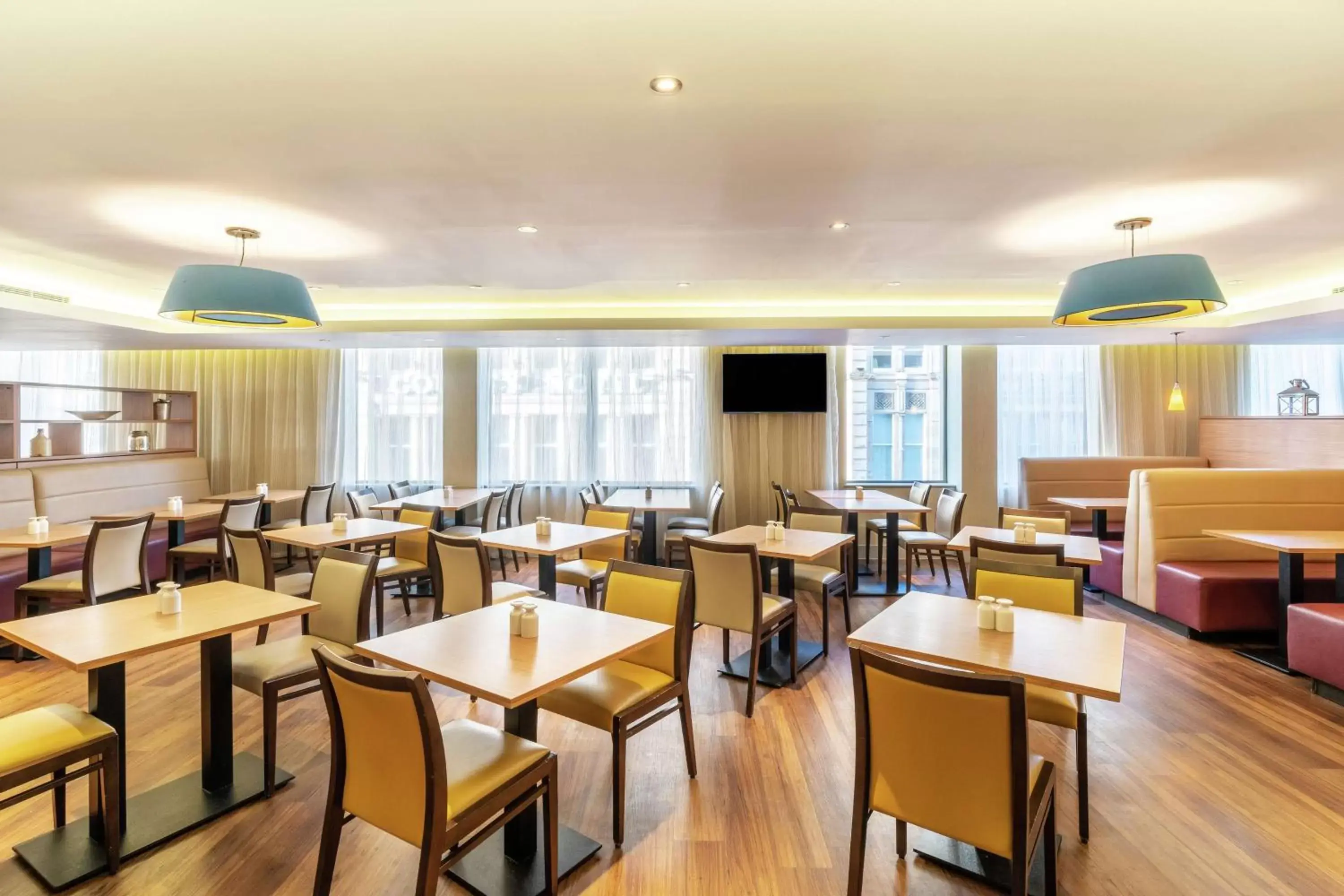 Breakfast, Restaurant/Places to Eat in Hampton by Hilton Newcastle