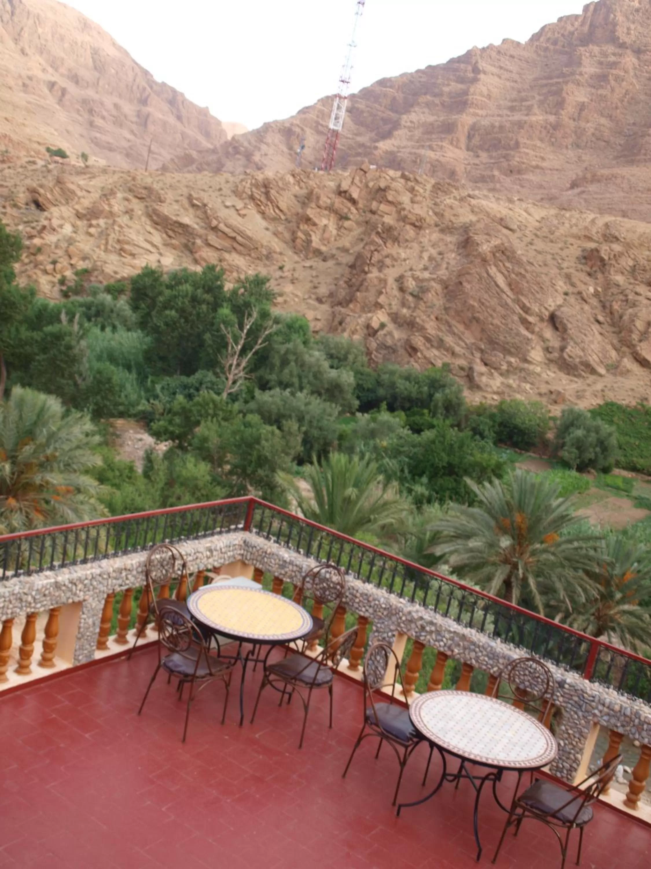 Garden in Maison d'Hôte Valentine