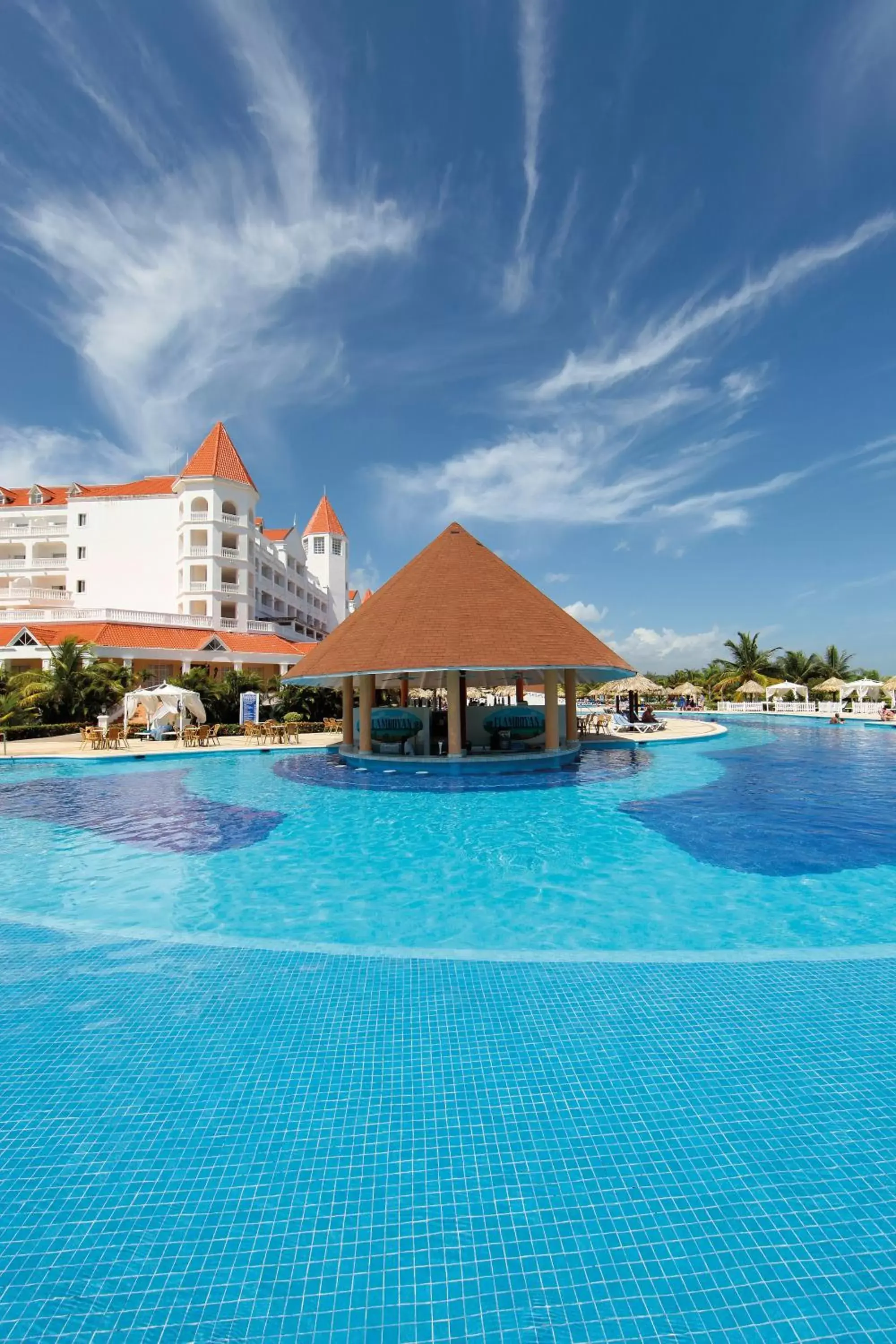 Swimming pool, Property Building in Bahia Principe Luxury Runaway Bay - Adults Only All Inclusive