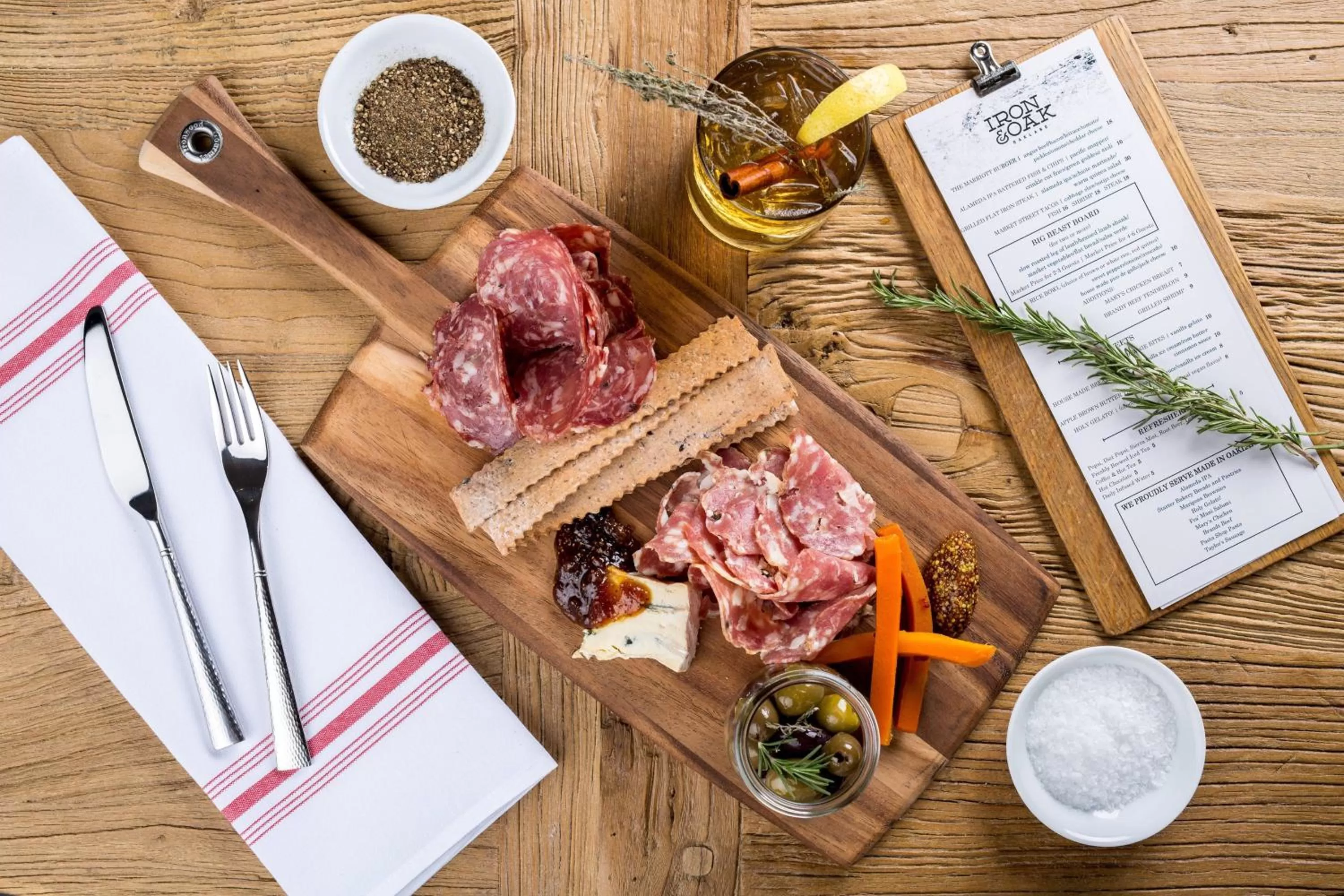 Restaurant/places to eat in Oakland Marriott City Center