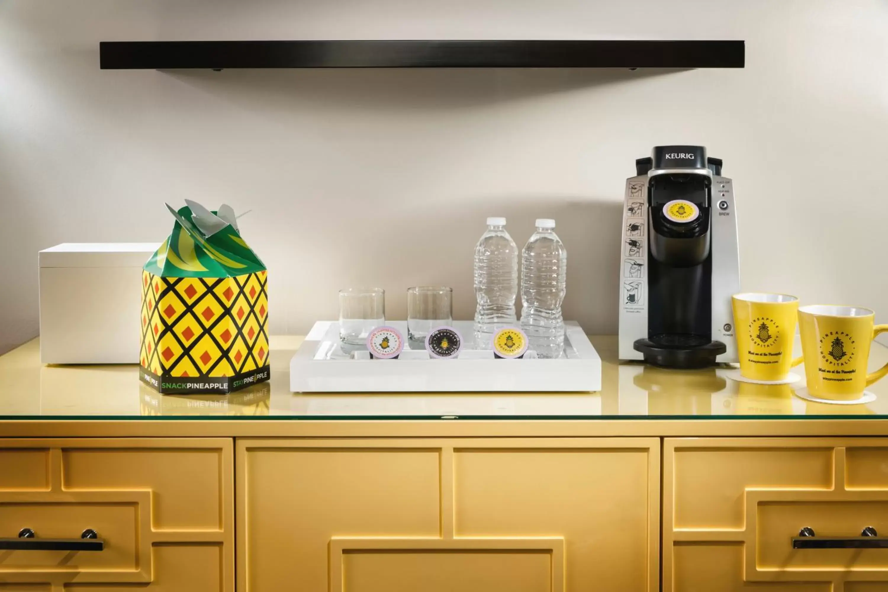 Coffee/tea facilities in Staypineapple, An Elegant Hotel, Union Square