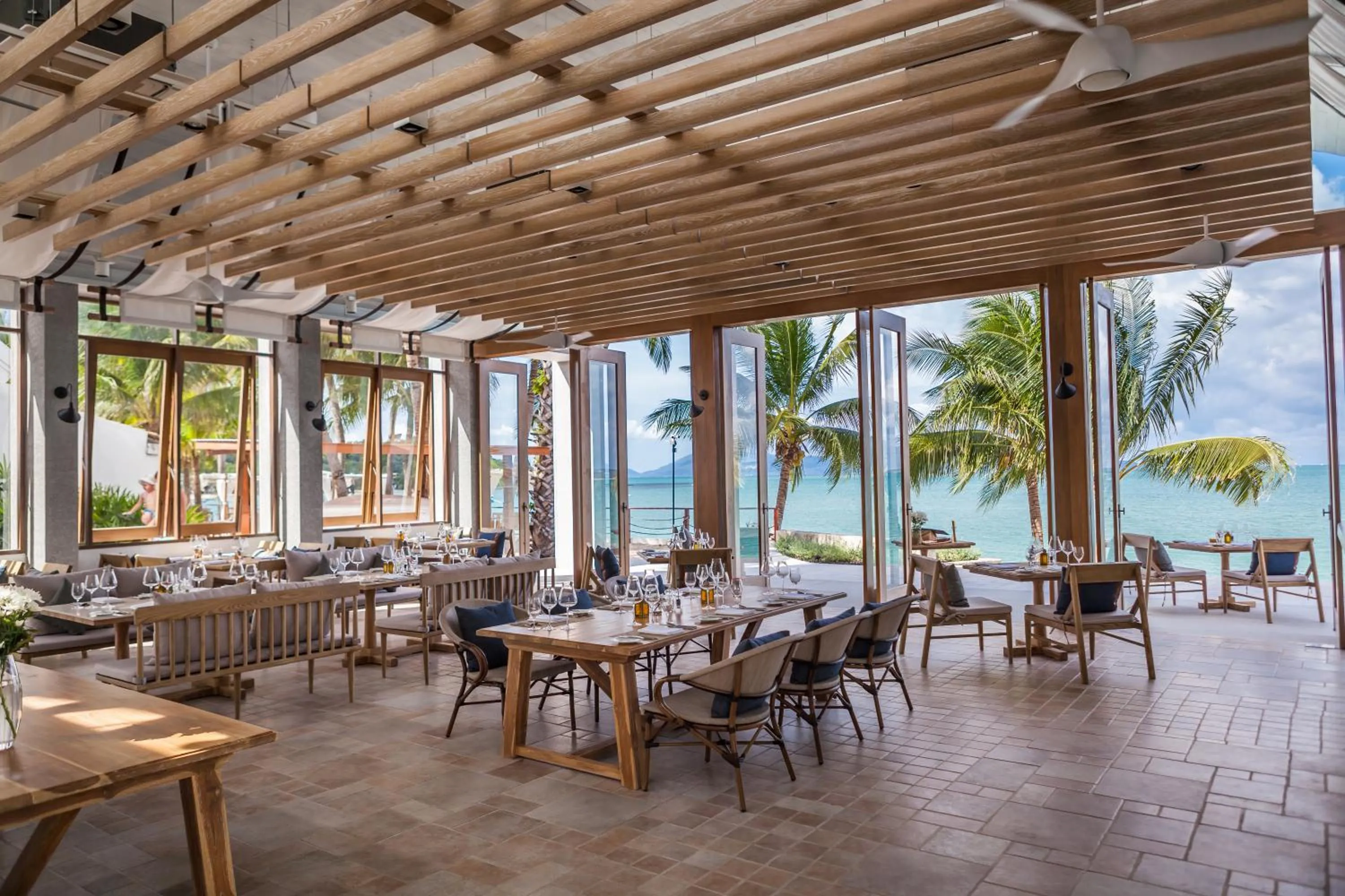 Restaurant/places to eat in Celes Samui