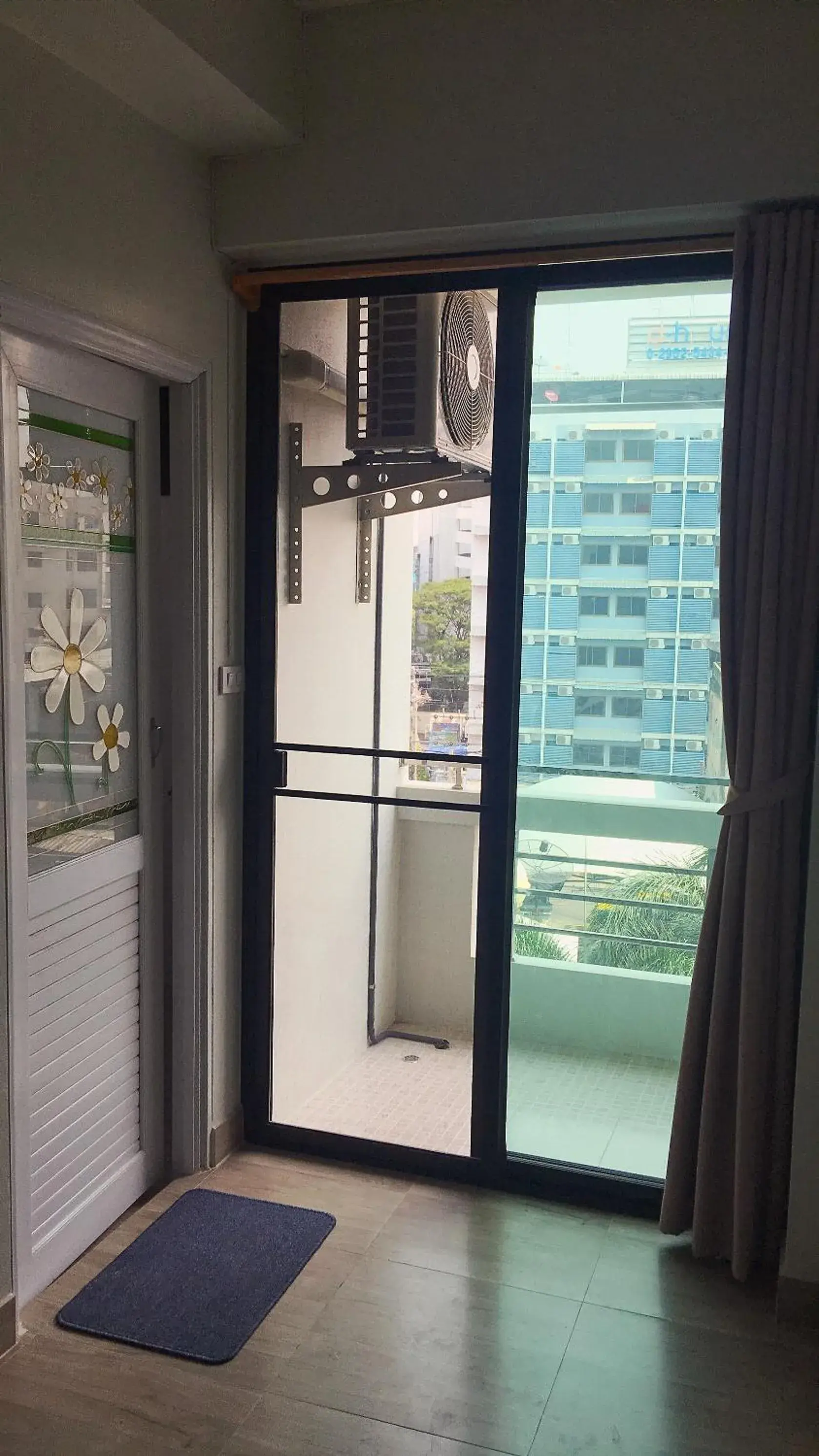 Balcony/Terrace in Vanlisut Hotel