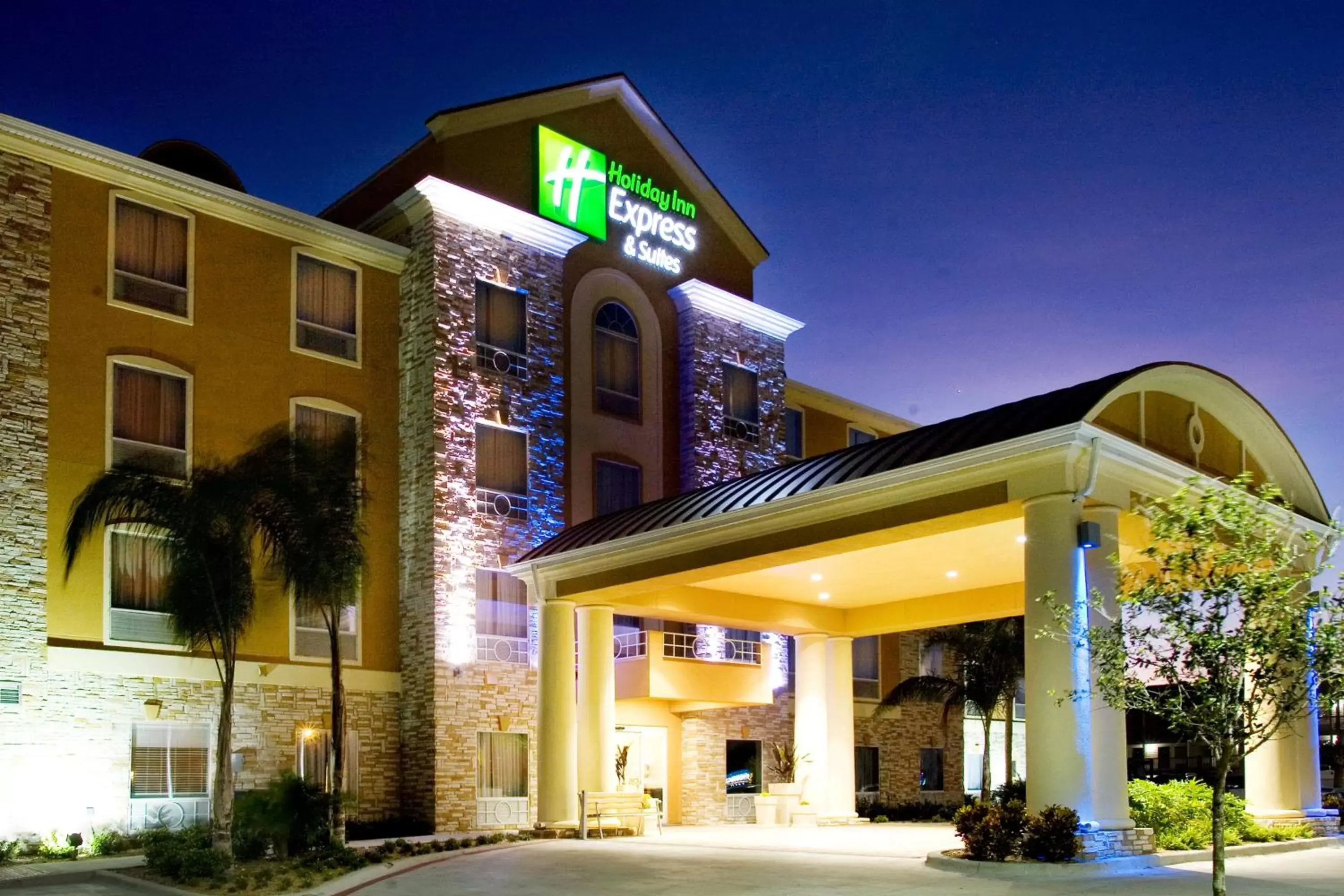 Property Building in Holiday Inn Express & Suites Corpus Christi, an IHG Hotel