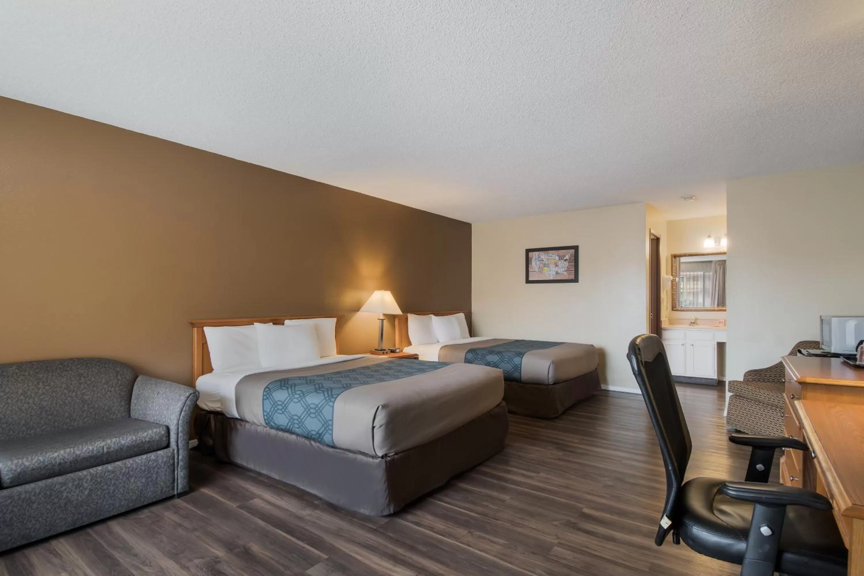 Econo Lodge Inn & Suites Hoquiam