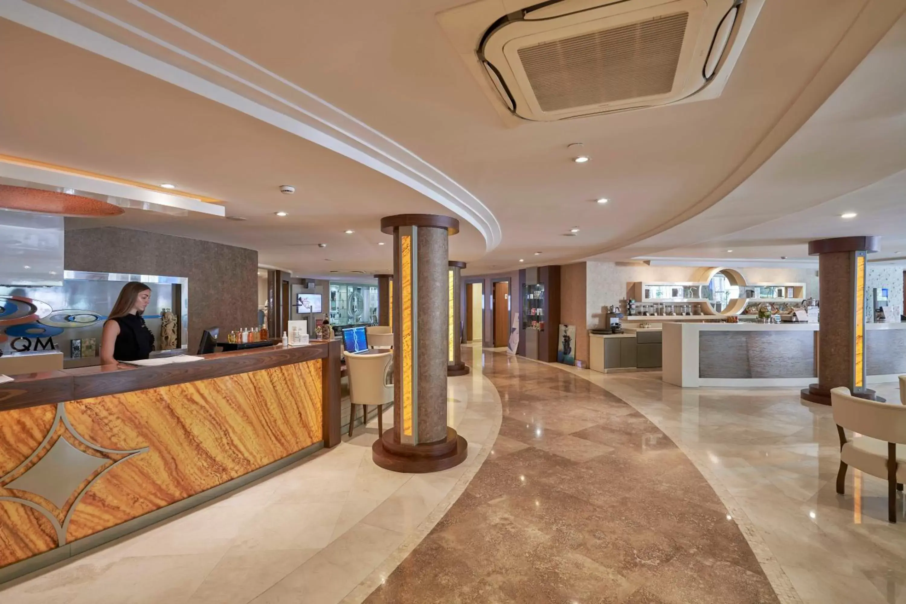 Steam room, Lobby/Reception in Calista Luxury Resort