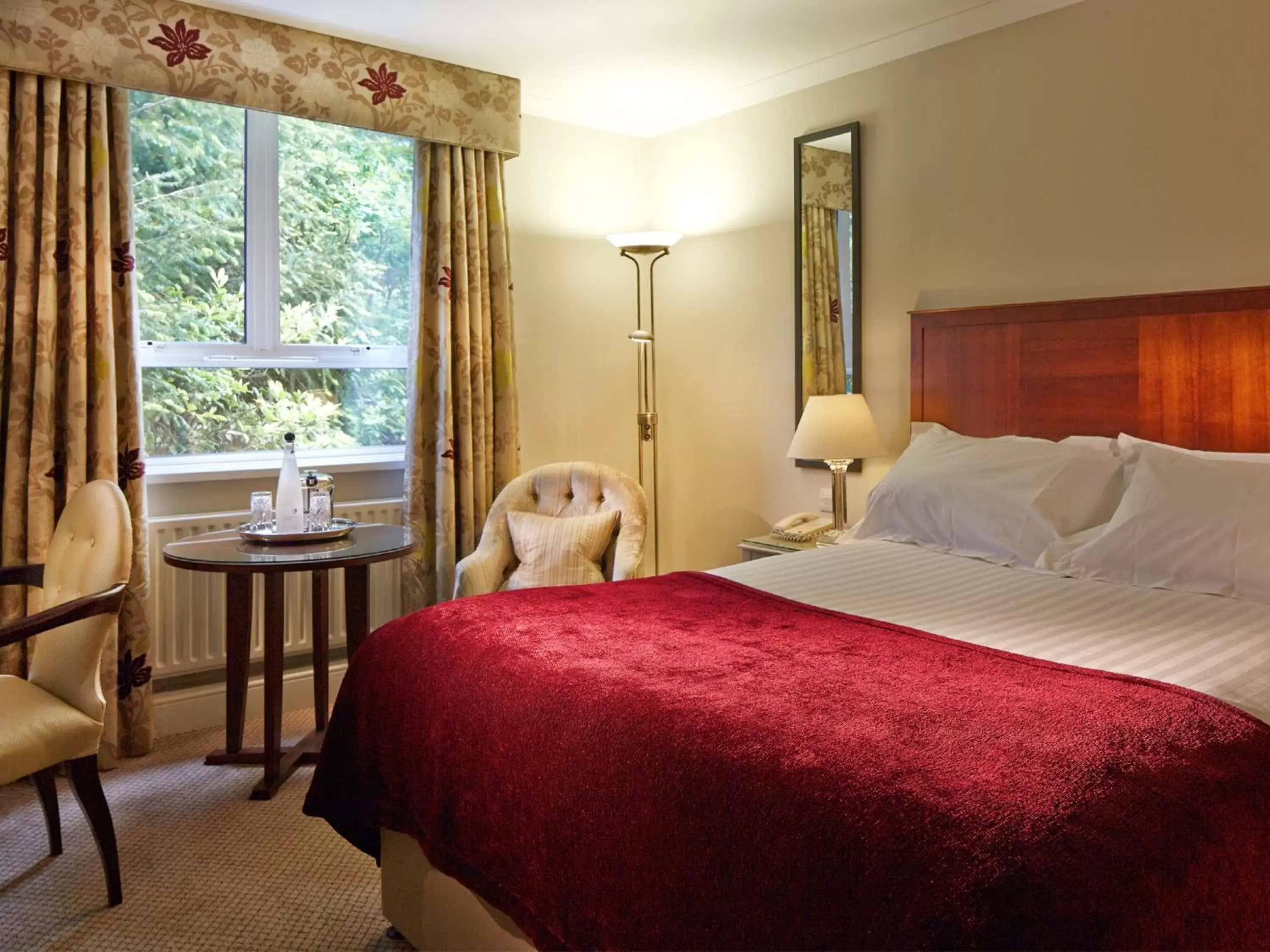 Standard Double Room in Macdonald Frimley Hall Hotel & Spa Standard Double Room in Macdonald Frimley Hall Hotel & Spa