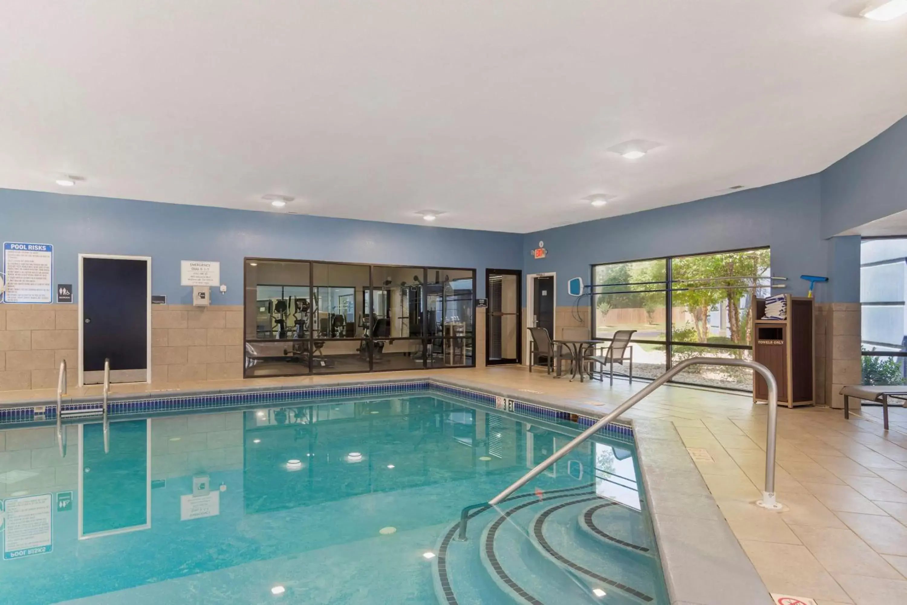 Pool view, Swimming Pool in Best Western Plus McDonough Inn & Suites