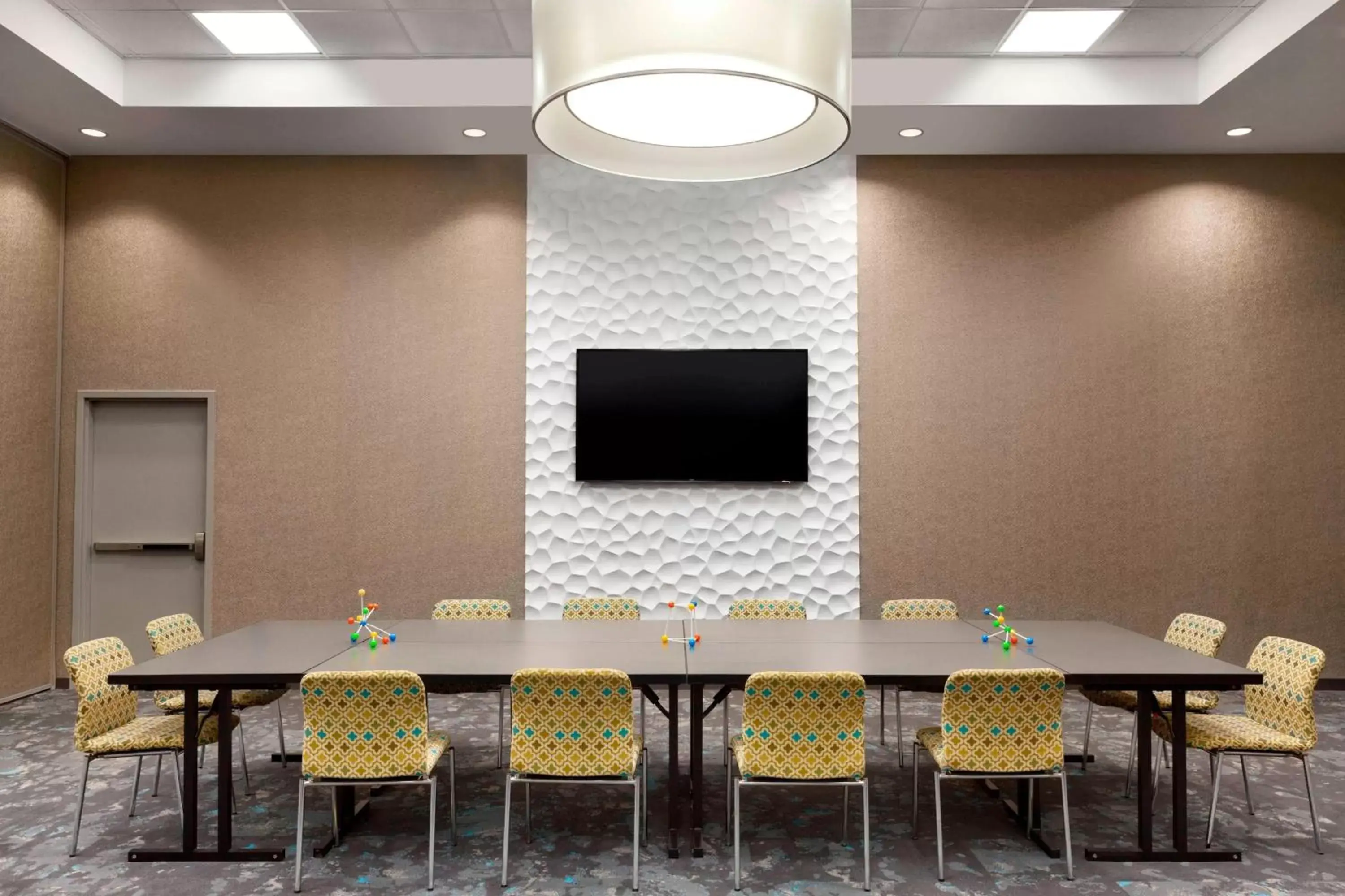TV and multimedia, Business Area/Conference Room in Aloft Jacksonville Tapestry Park