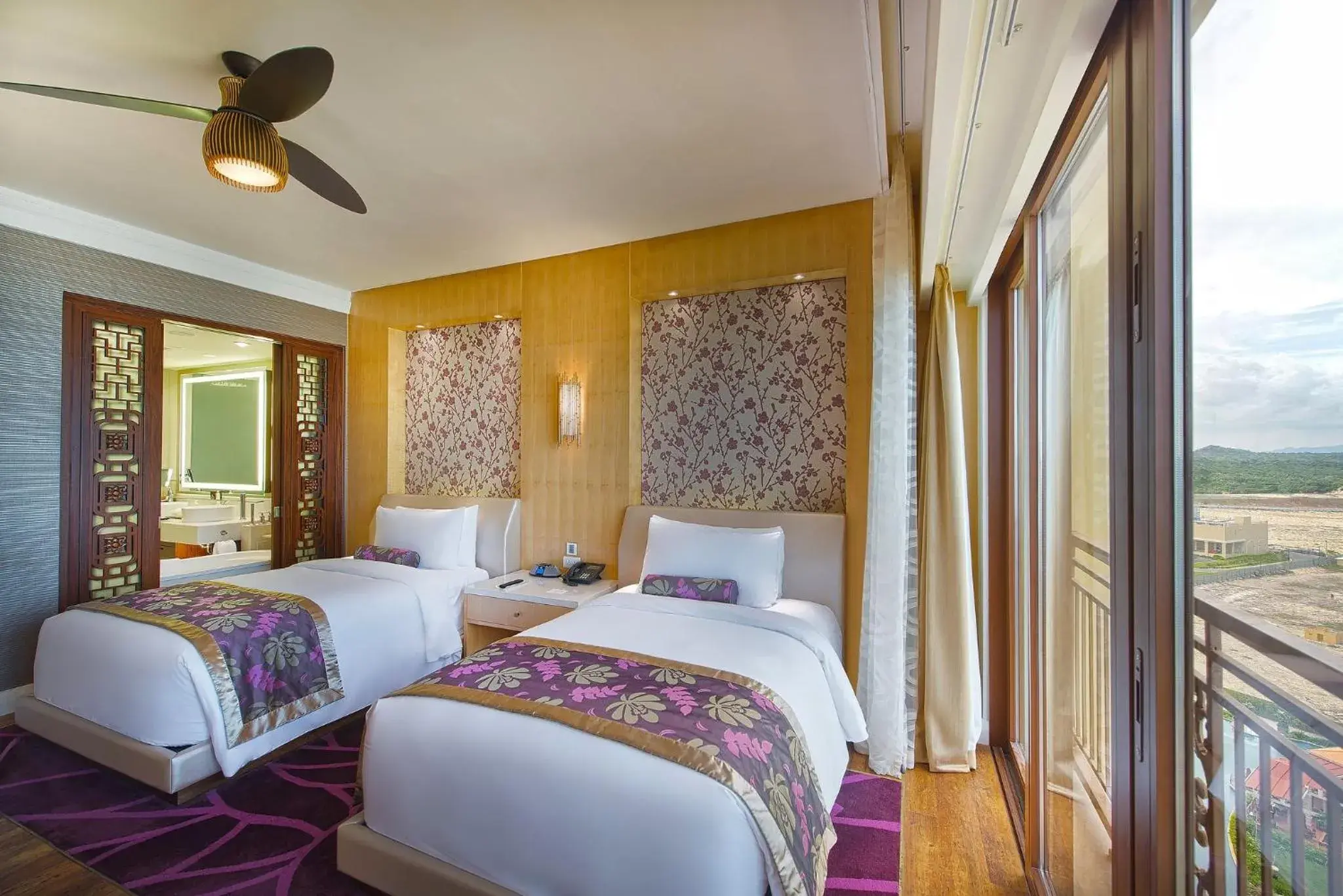 Photo of the whole room, Bed in InterContinental Grand Ho Tram Photo of the whole room, Bed in InterContinental Grand Ho Tram