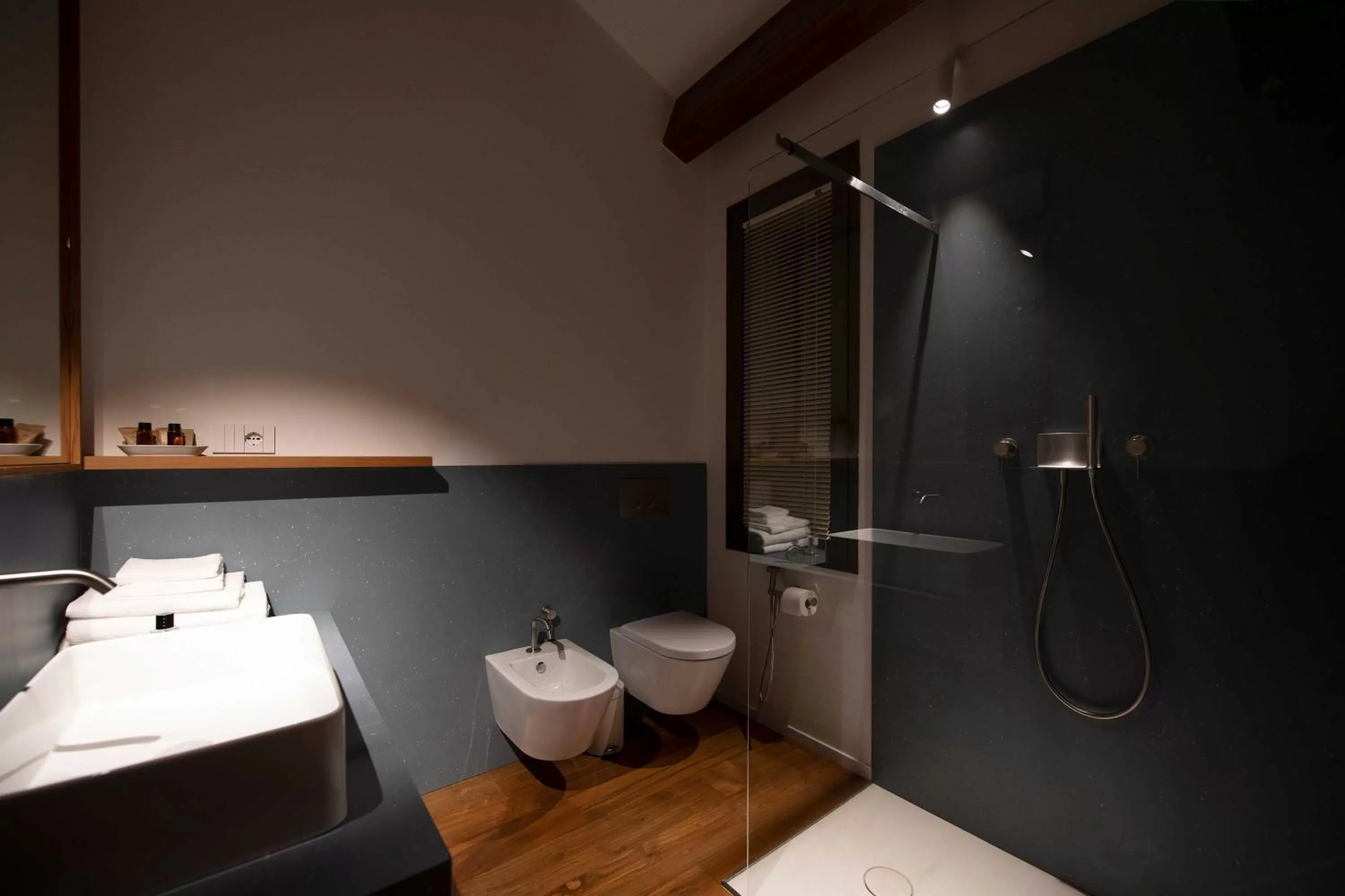 Bathroom in Locanda Remare