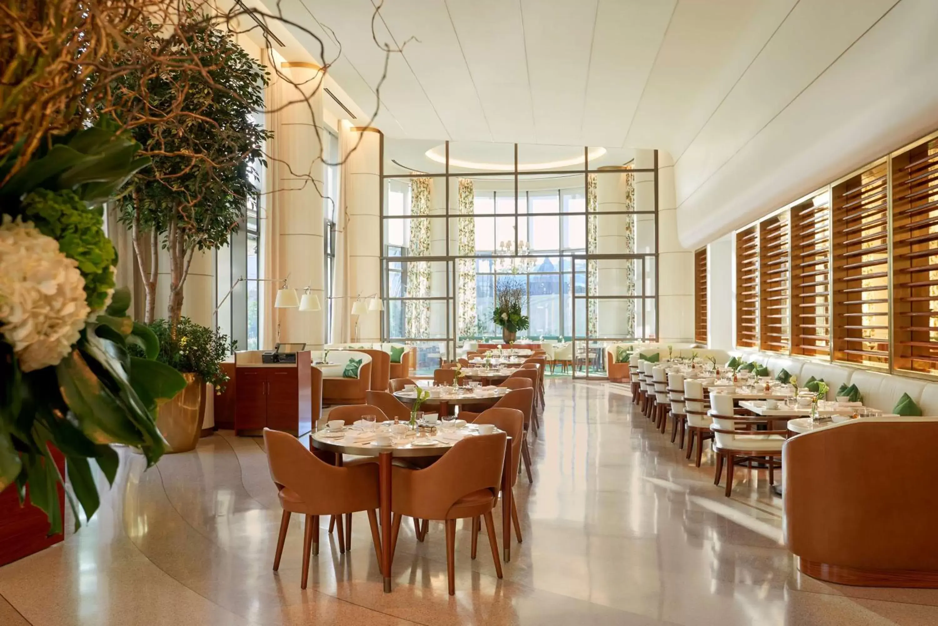 Restaurant/Places to Eat in Waldorf Astoria Beverly Hills