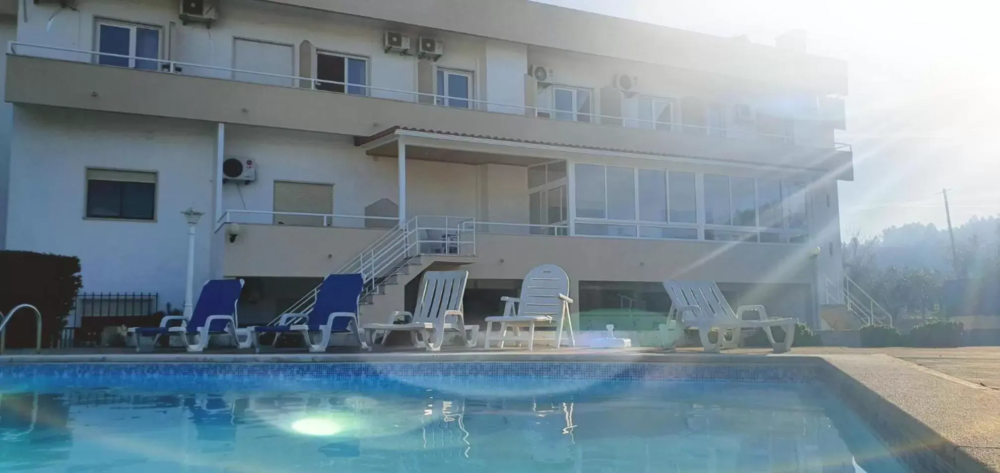 Swimming Pool in Hotel Larverde