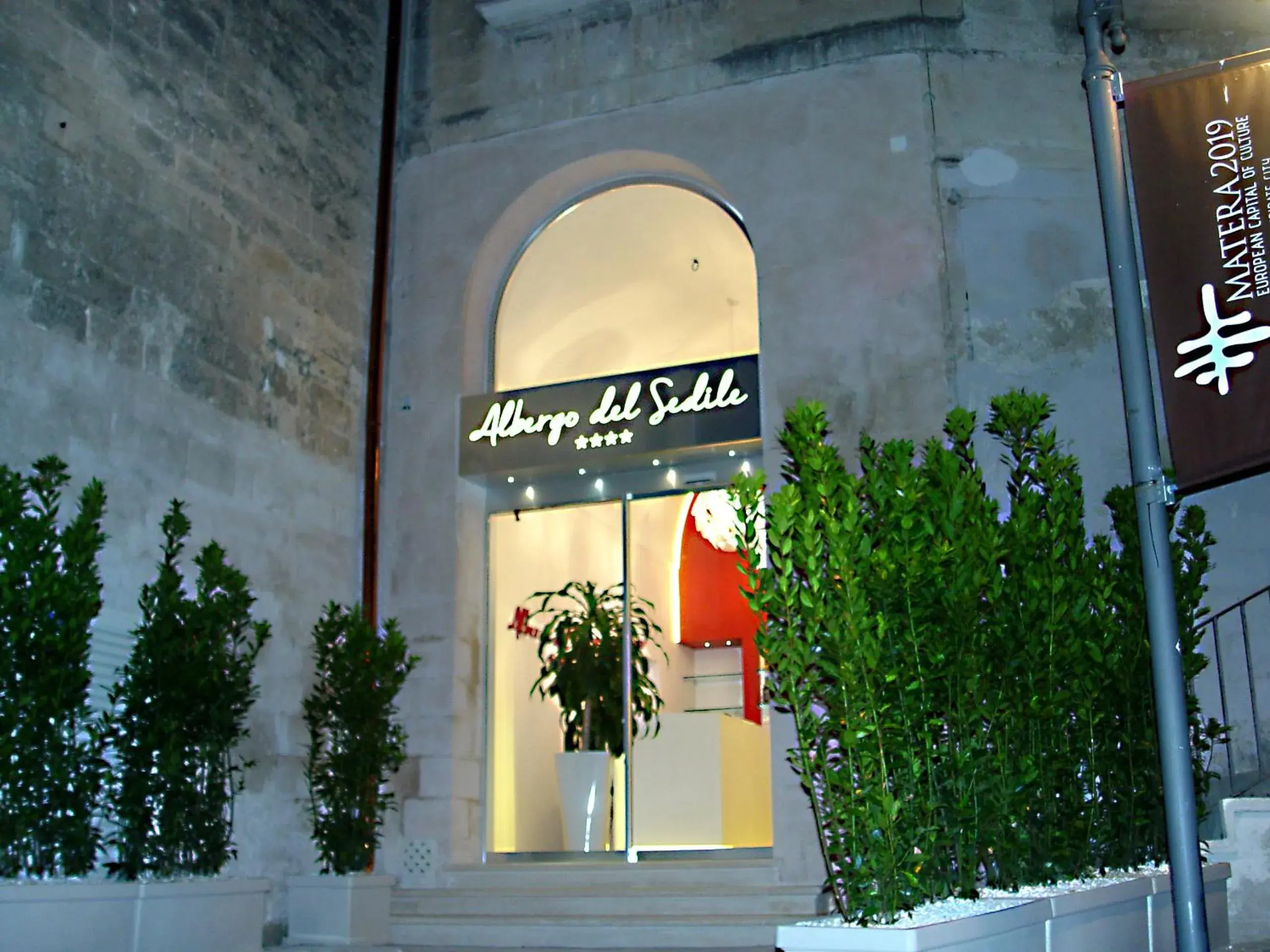 Facade/entrance in Albergo Del Sedile