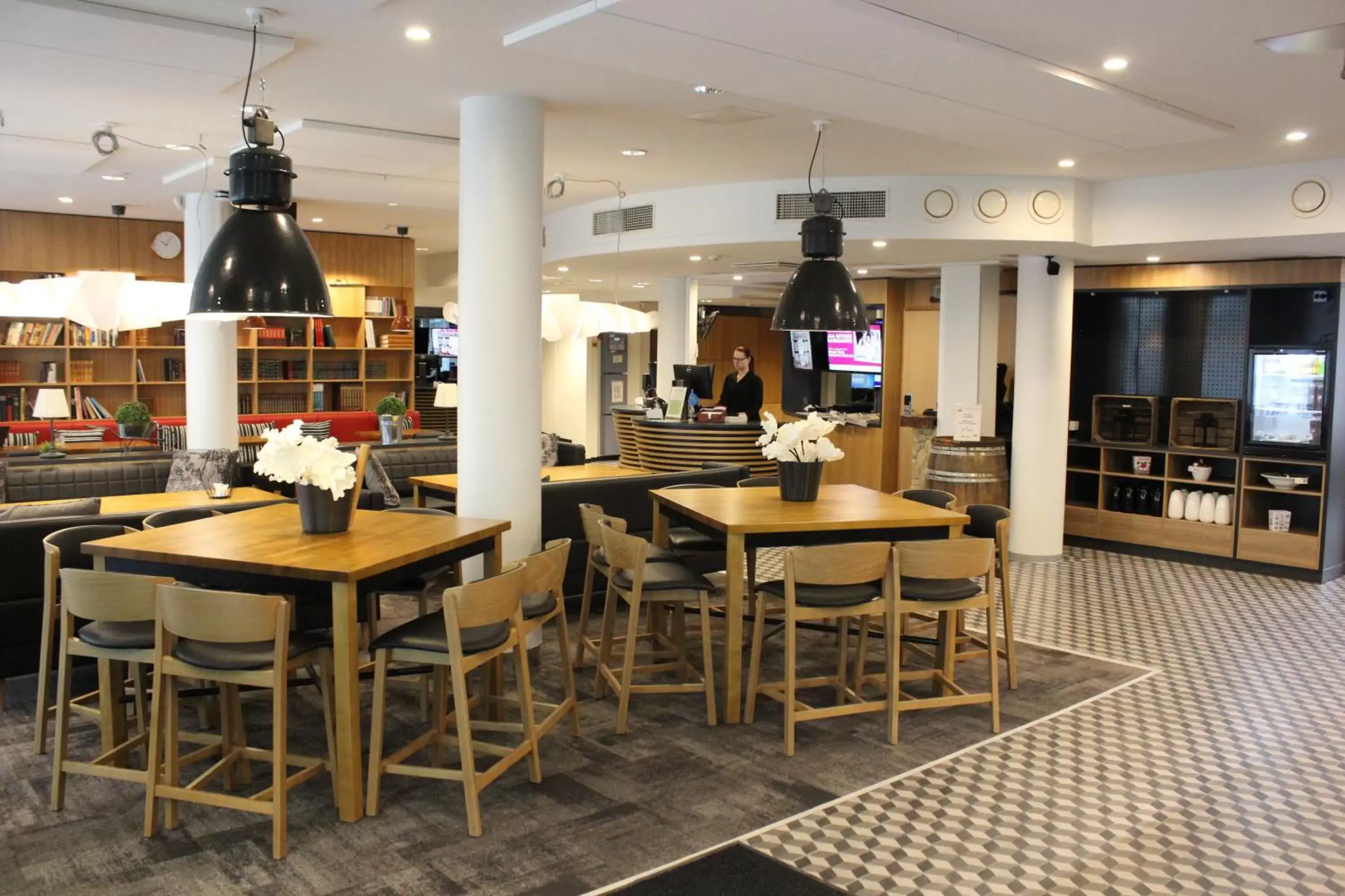 Lobby or reception, Restaurant/Places to Eat in Original Sokos Hotel Valjus Kajaani