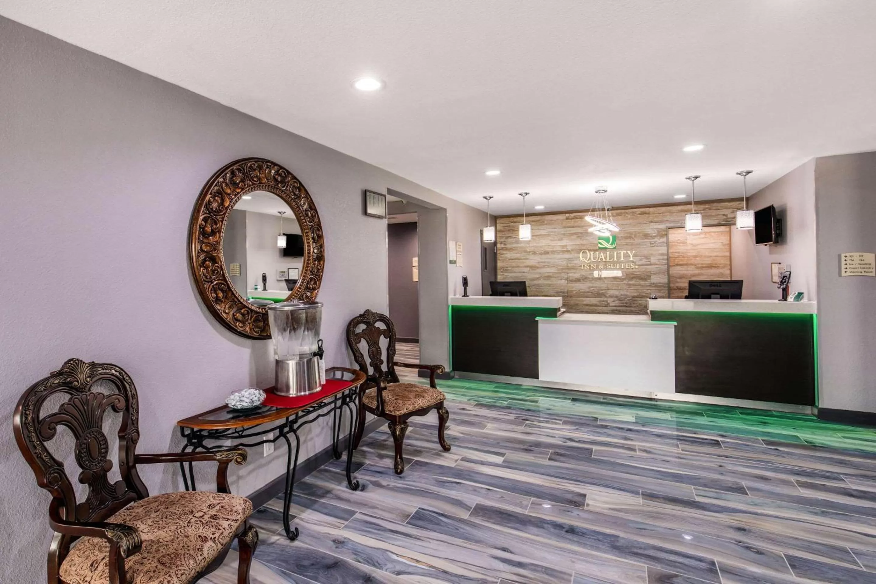 Lobby or reception in Quality Inn & Suites Plano