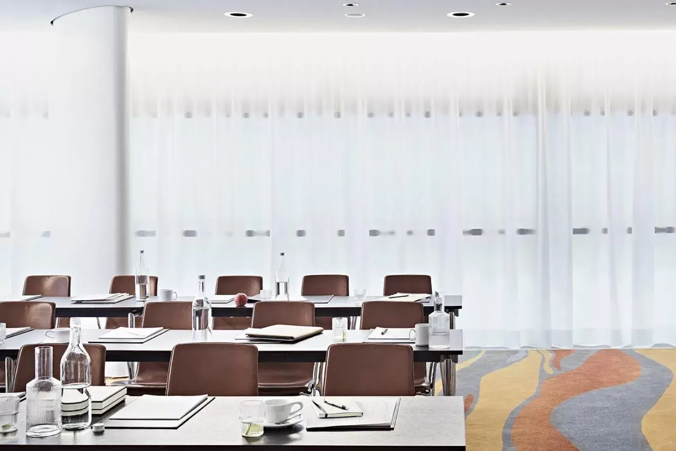Meeting/conference room in SIDE Design Hotel Hamburg