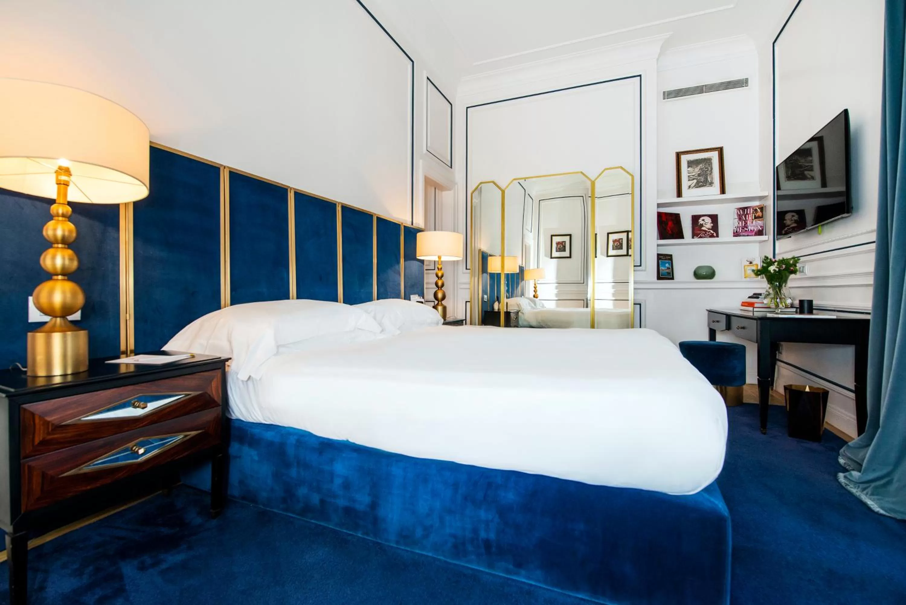 Bed in Palazzo Dama - Hotel & SPA - Preferred Hotels & Resorts