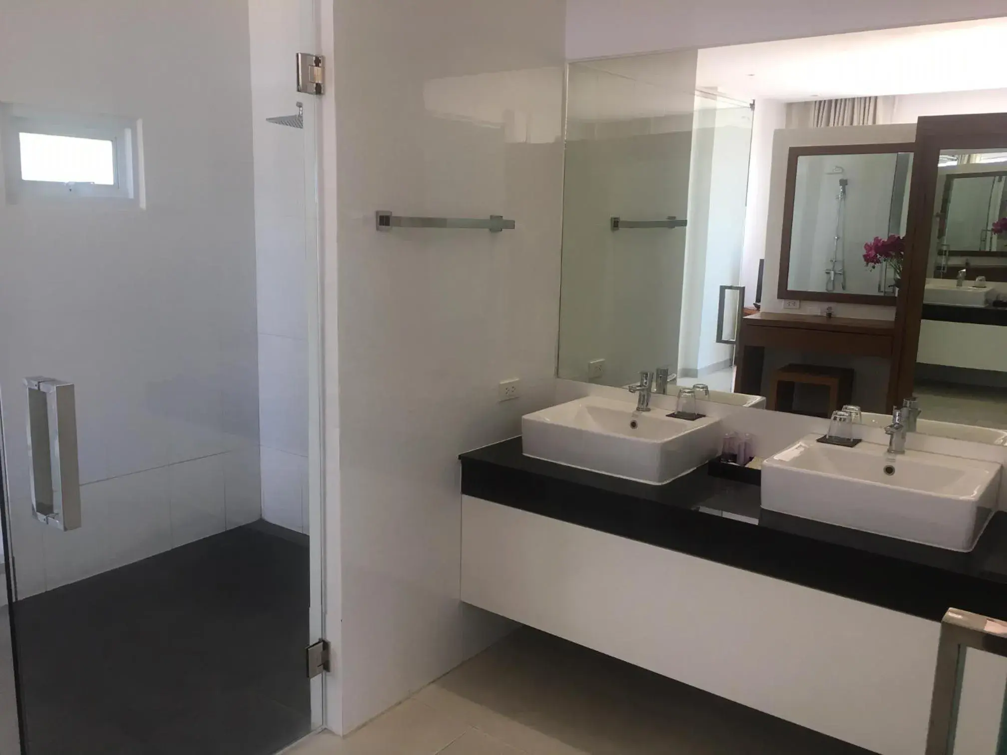 Shower, Bathroom in Samui Blue Orchid - Adult Only