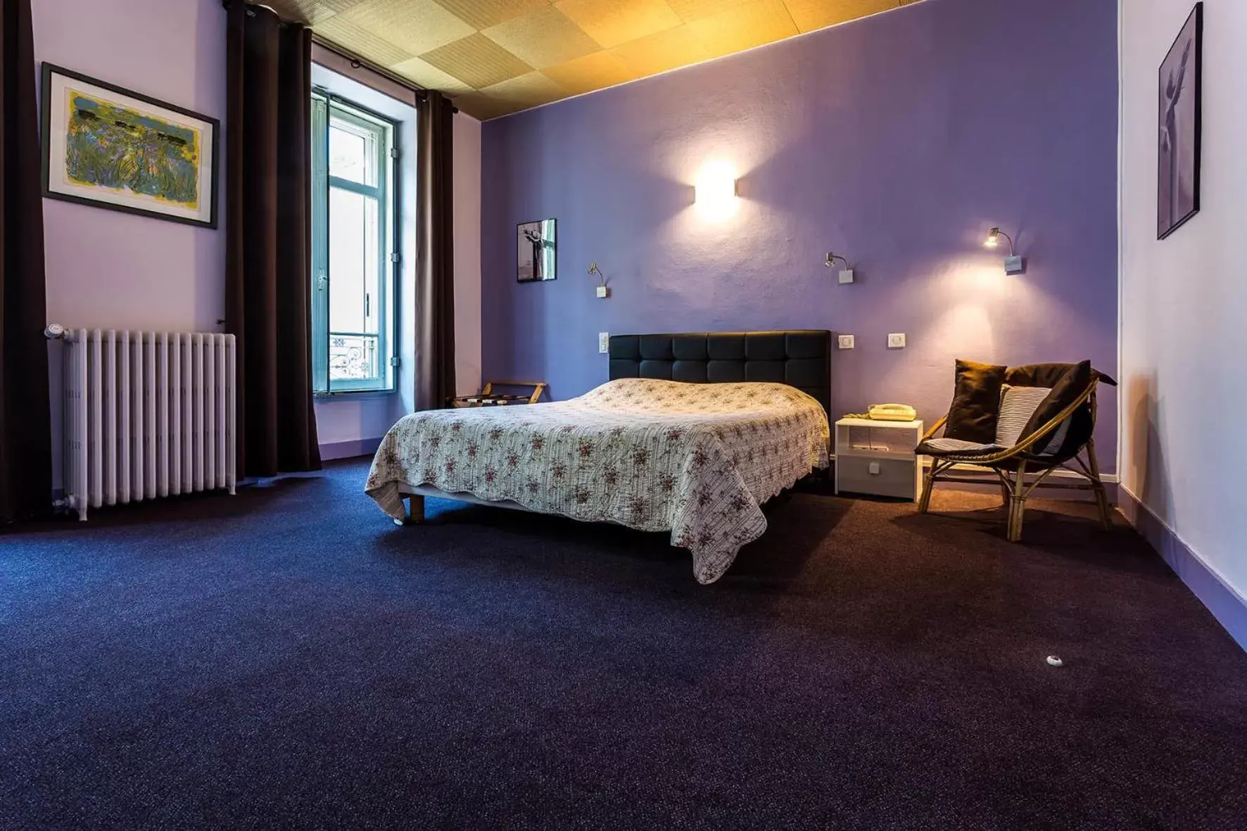 Photo of the whole room, Bed in Hôtel Adour