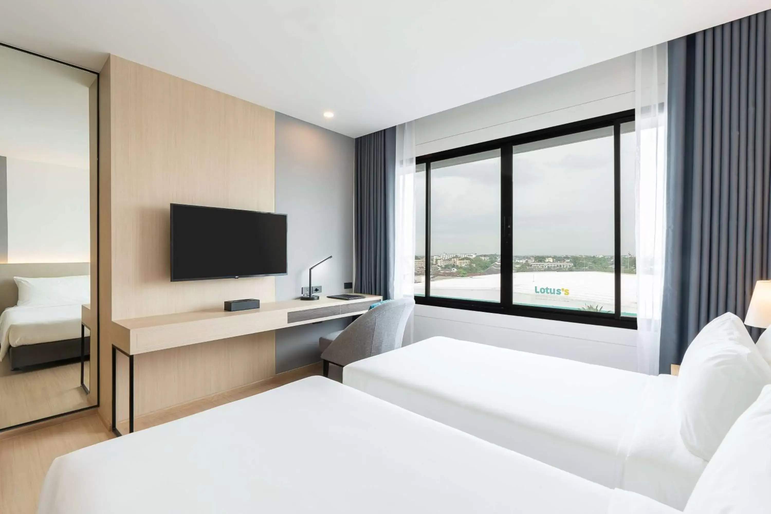 Bedroom, Bed in Best Western Nada Don Mueang Airport hotel Bedroom, Bed in Best Western Nada Don Mueang Airport hotel
