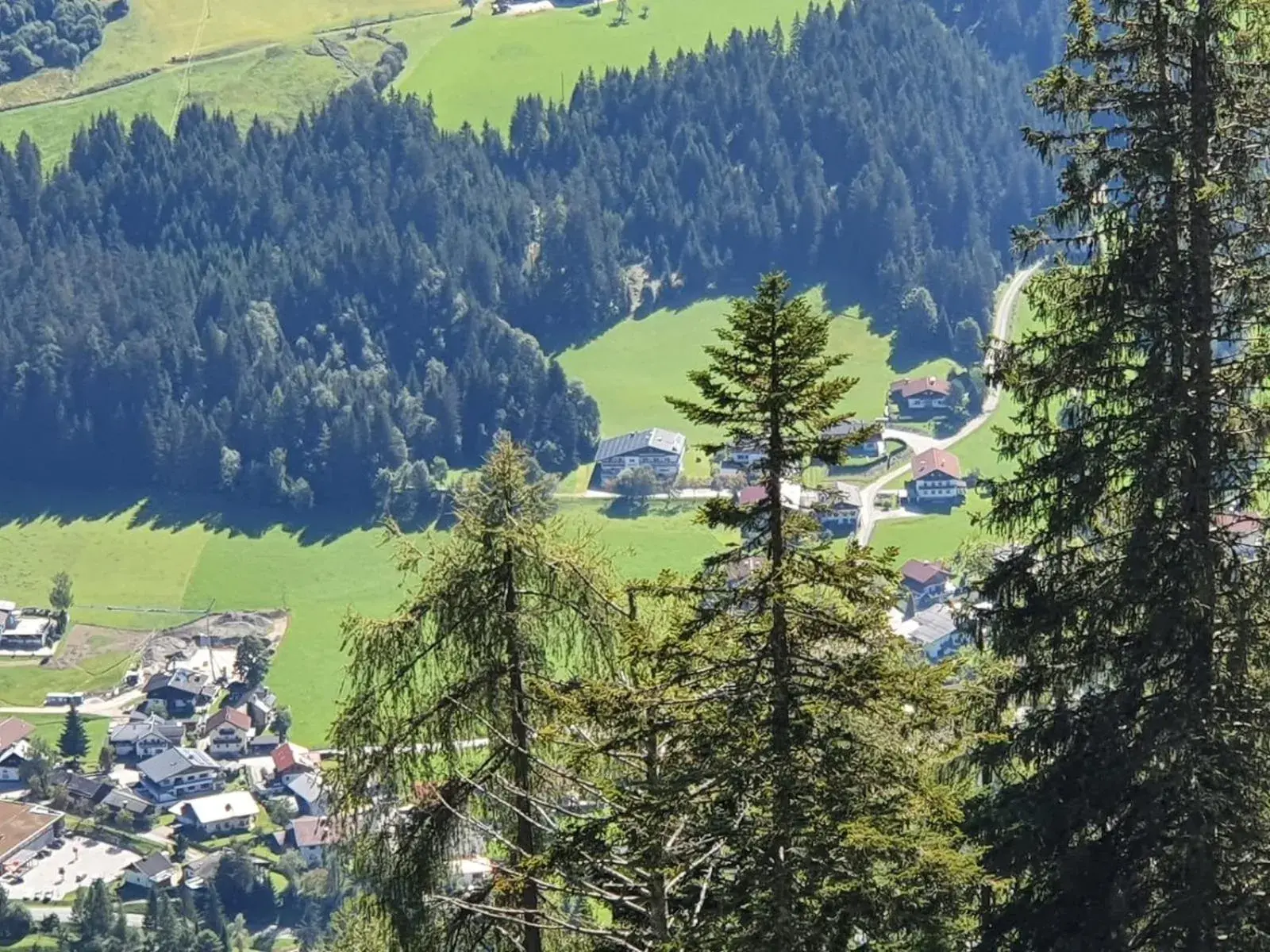 Property building in Alpenhof