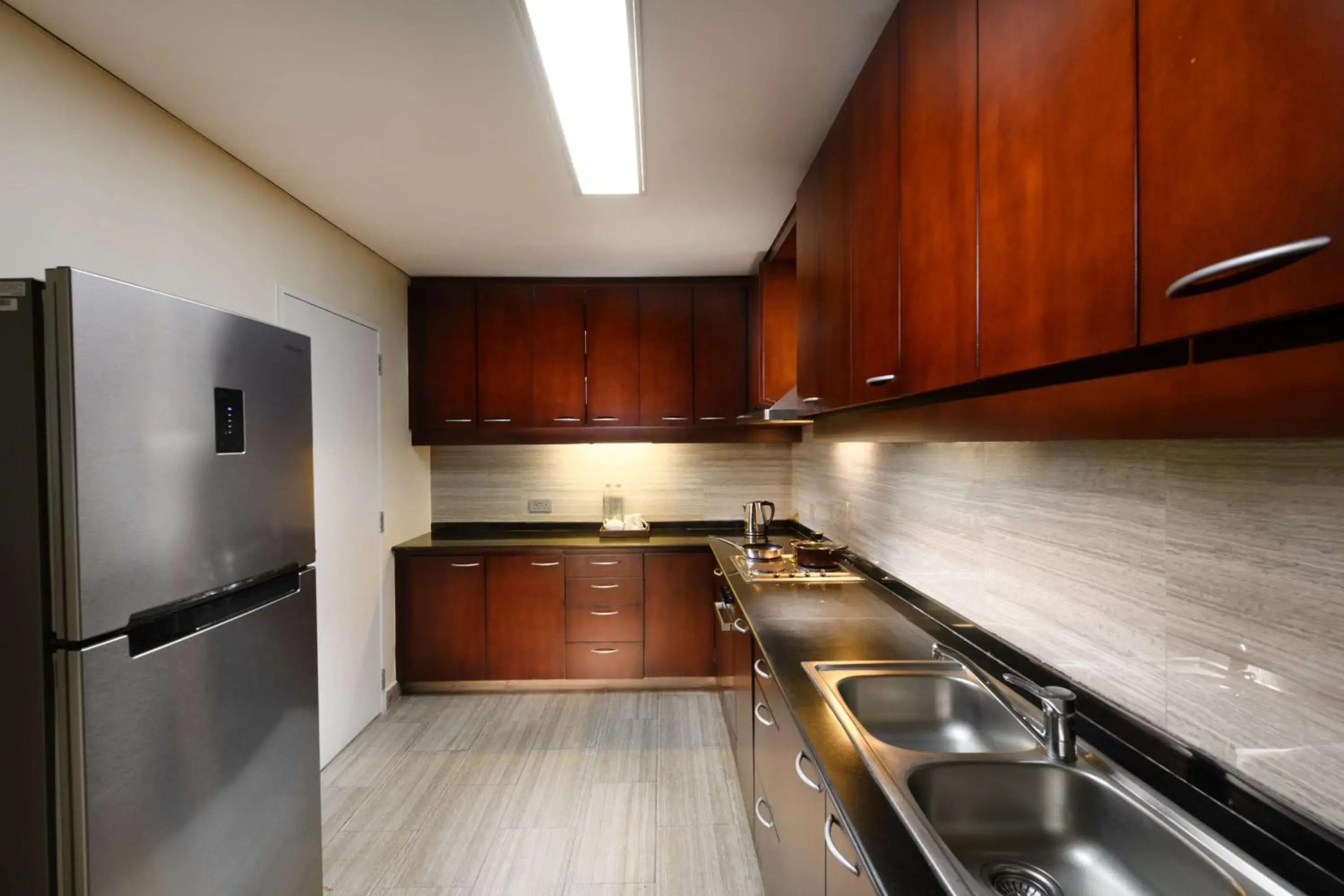 Kitchen or kitchenette, Kitchen/Kitchenette in Hilton Colombo Residence