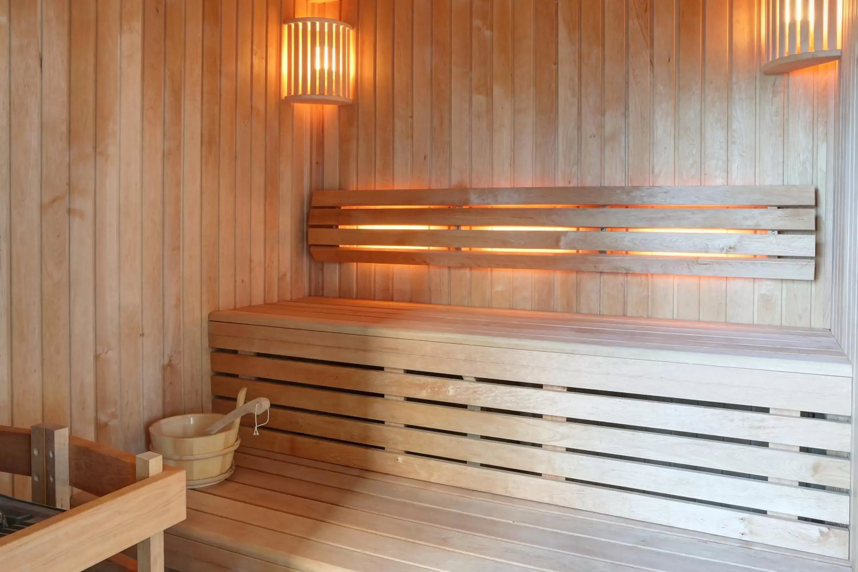 Sauna in Best Western Plus Hôtel Isidore