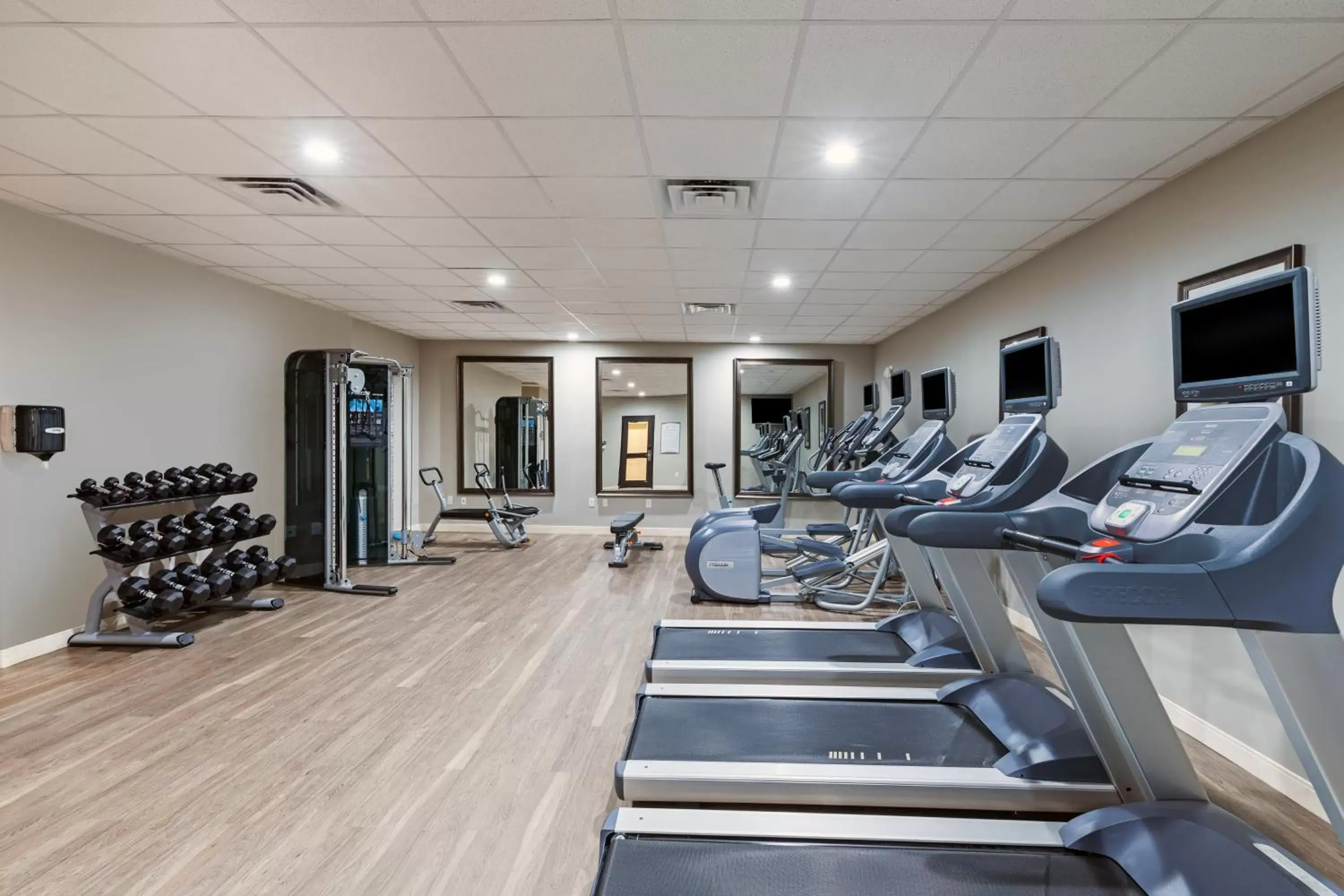Fitness centre/facilities in Staybridge Suites - Houston IAH Airport East by IHG Fitness centre/facilities in Staybridge Suites - Houston IAH Airport East by IHG