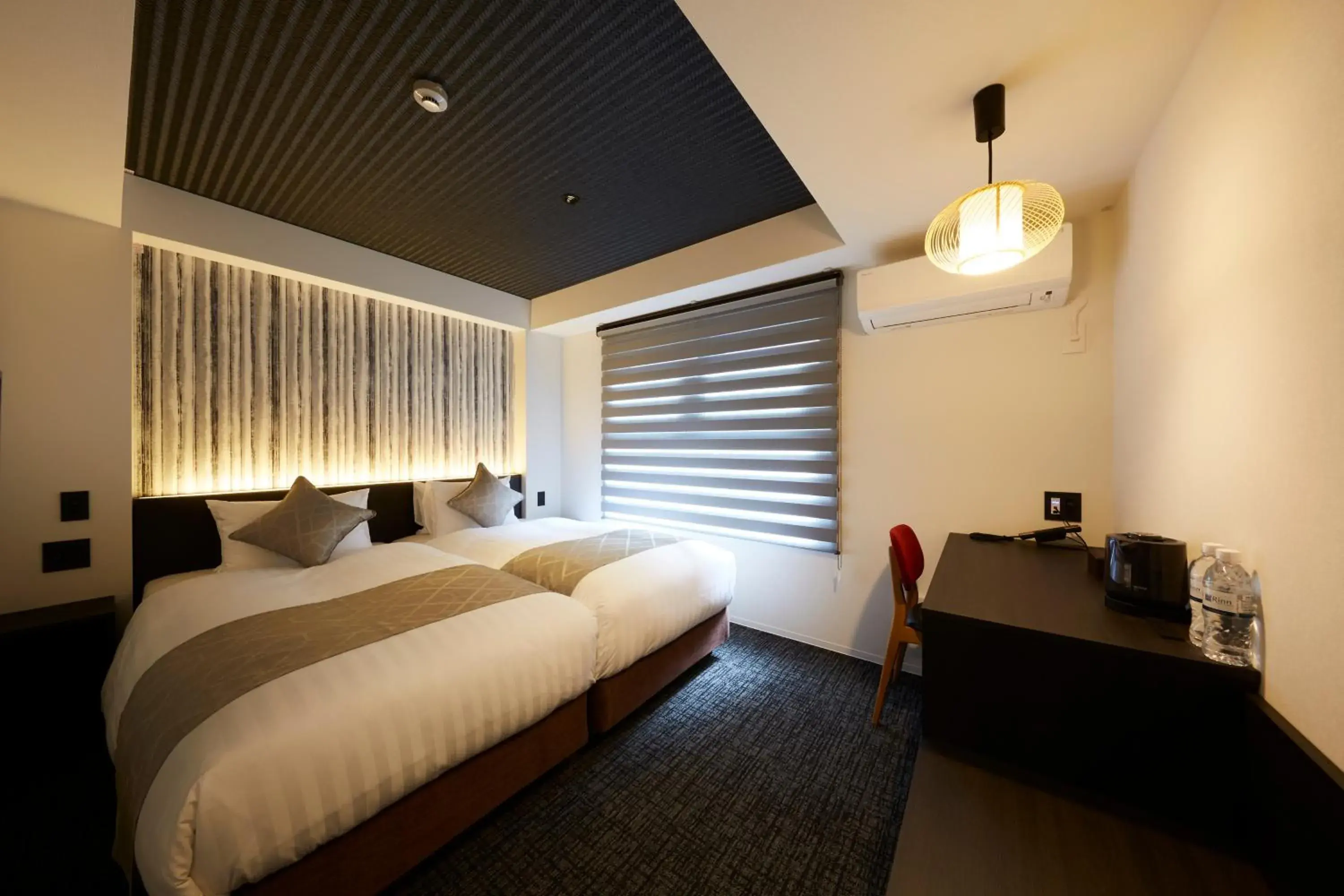 Bedroom, Bed in Rinn Kamiebisu Bedroom, Bed in Rinn Kamiebisu