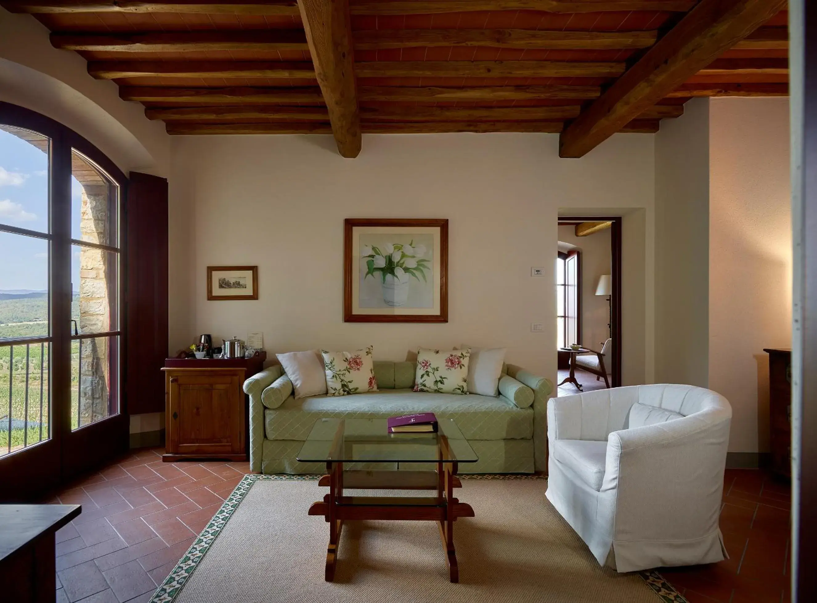 Living room in Hotel Le Fontanelle Living room in Hotel Le Fontanelle