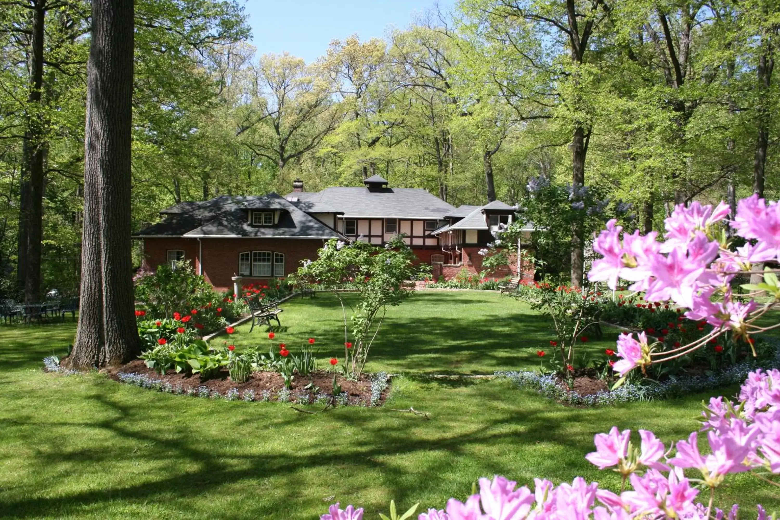 Garden, Property Building in Gramercy Mansion