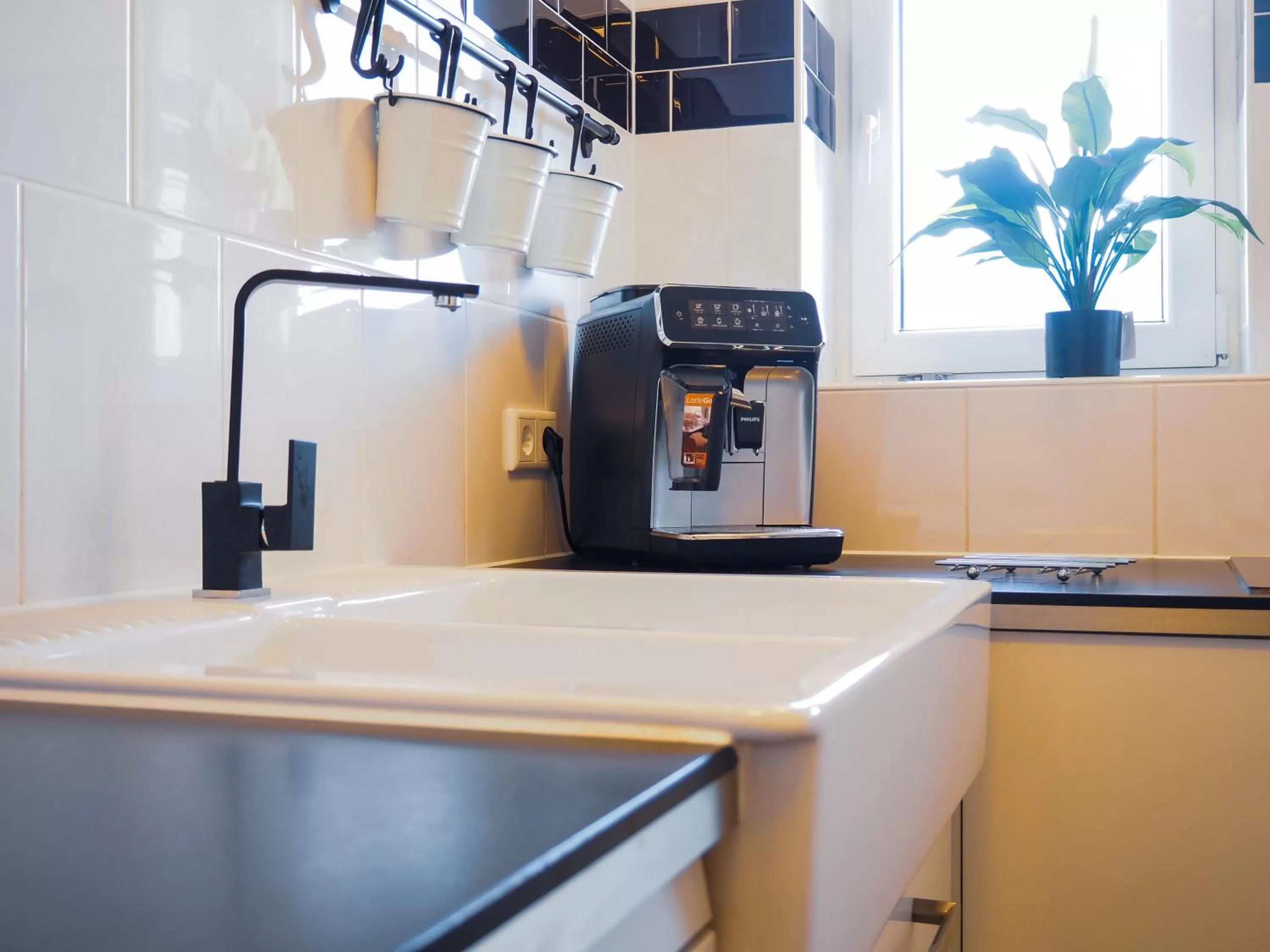 Coffee/tea facilities, Kitchen/Kitchenette in Sauna & Whirlpool - ALPENLIEBE APARTments