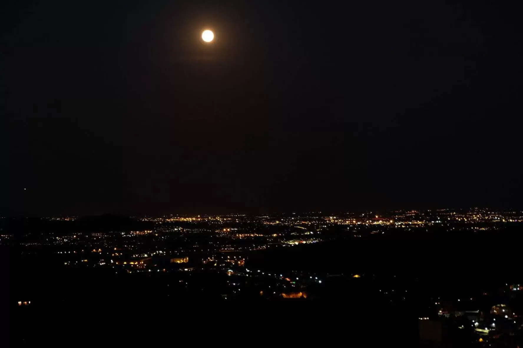 Night, Neighborhood in La Marina Resort