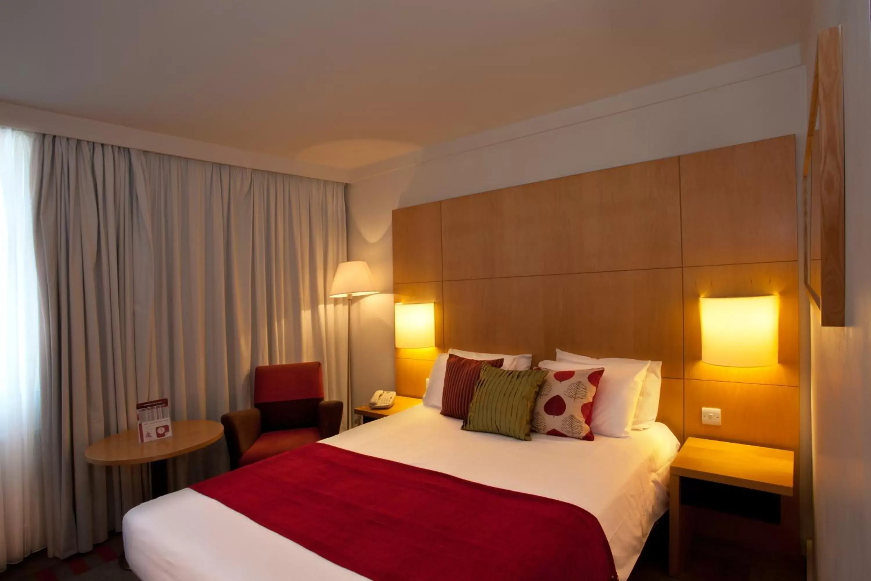 Bed in Britannia Hotel Bolton