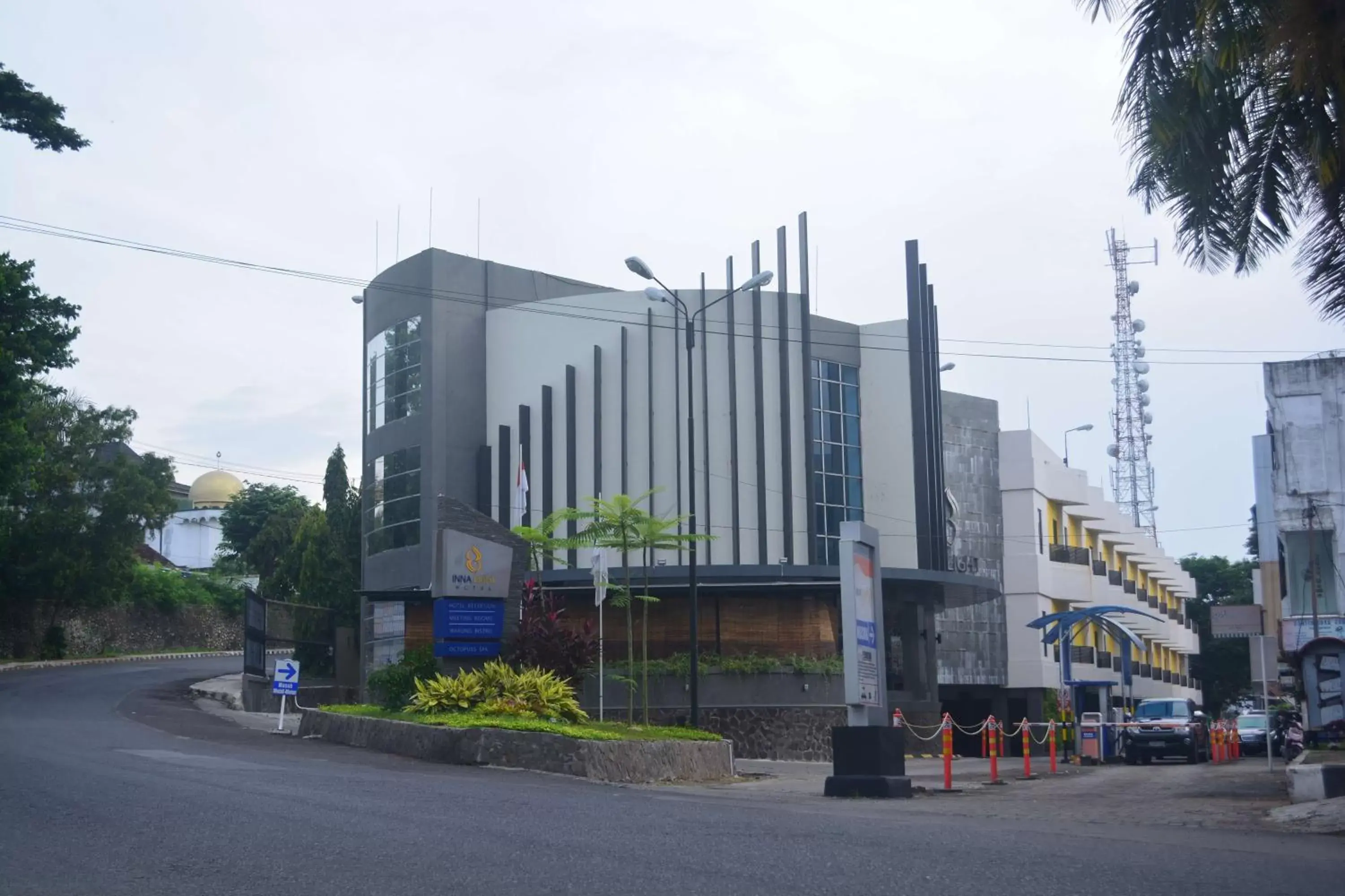 Street view in Yunna Hotel Lampung