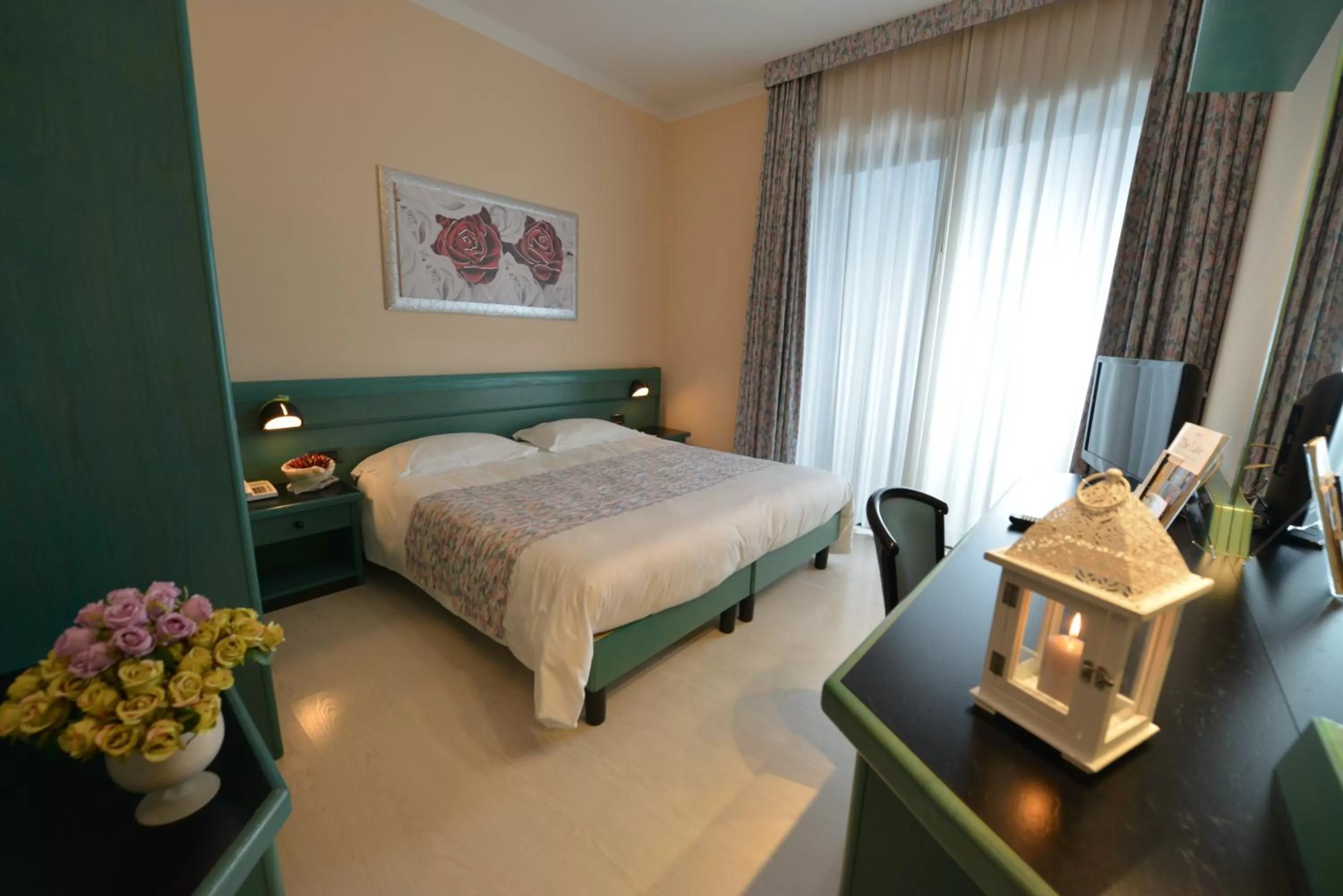 Bedroom, Bed in Hotel Eden