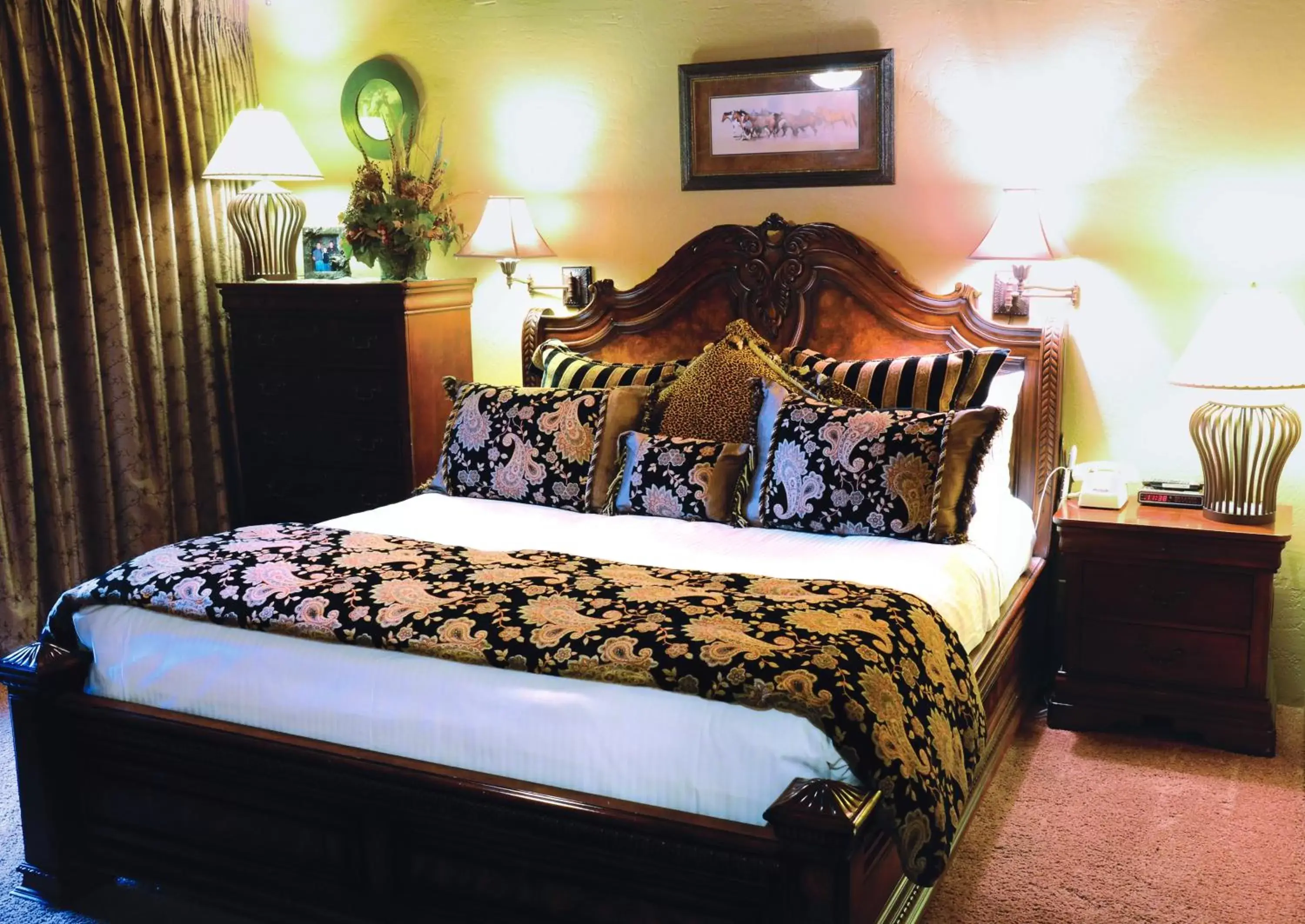 Bed in Junipine Resort