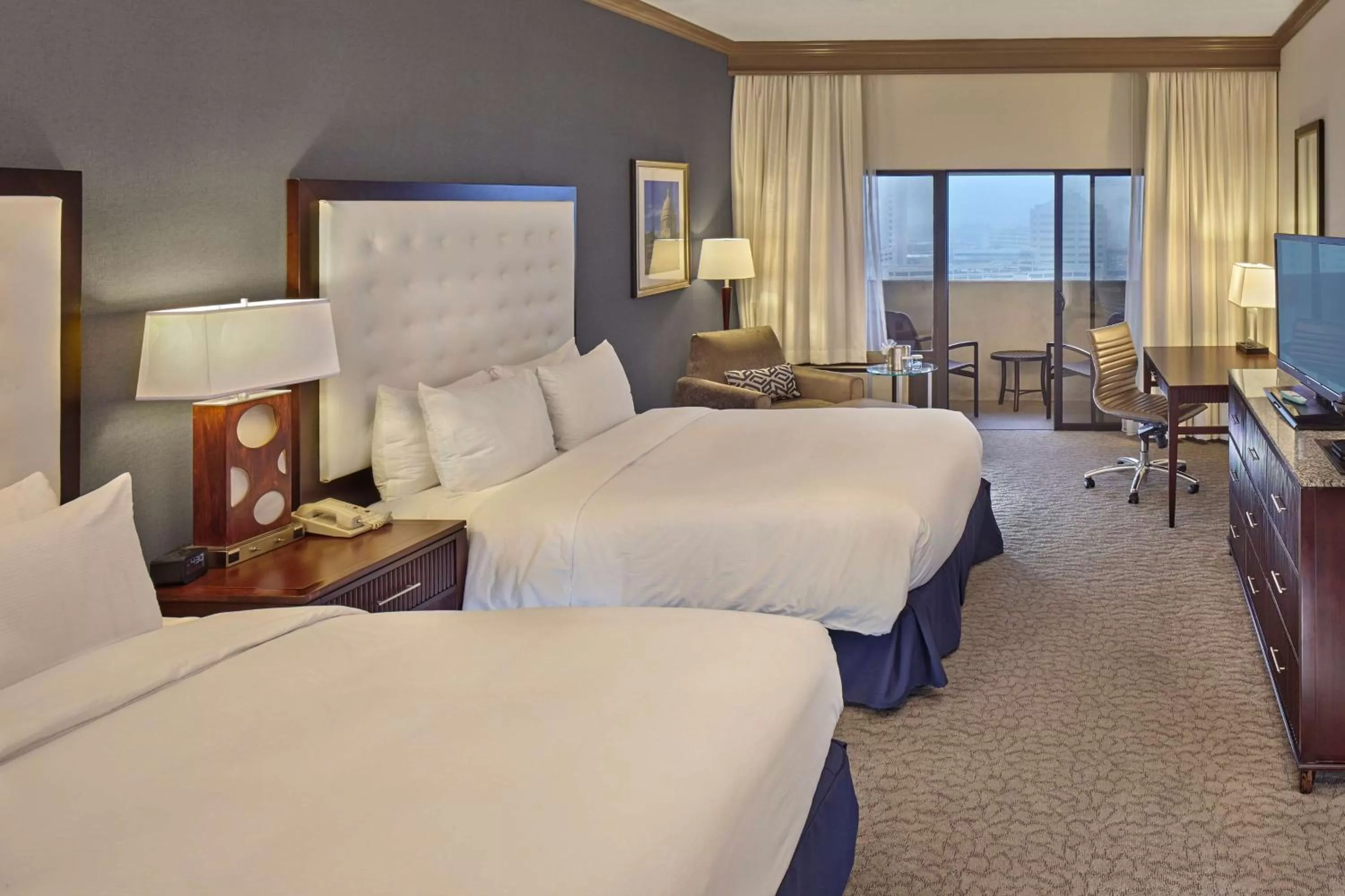 Bedroom, Bed in DoubleTree by Hilton Little Rock