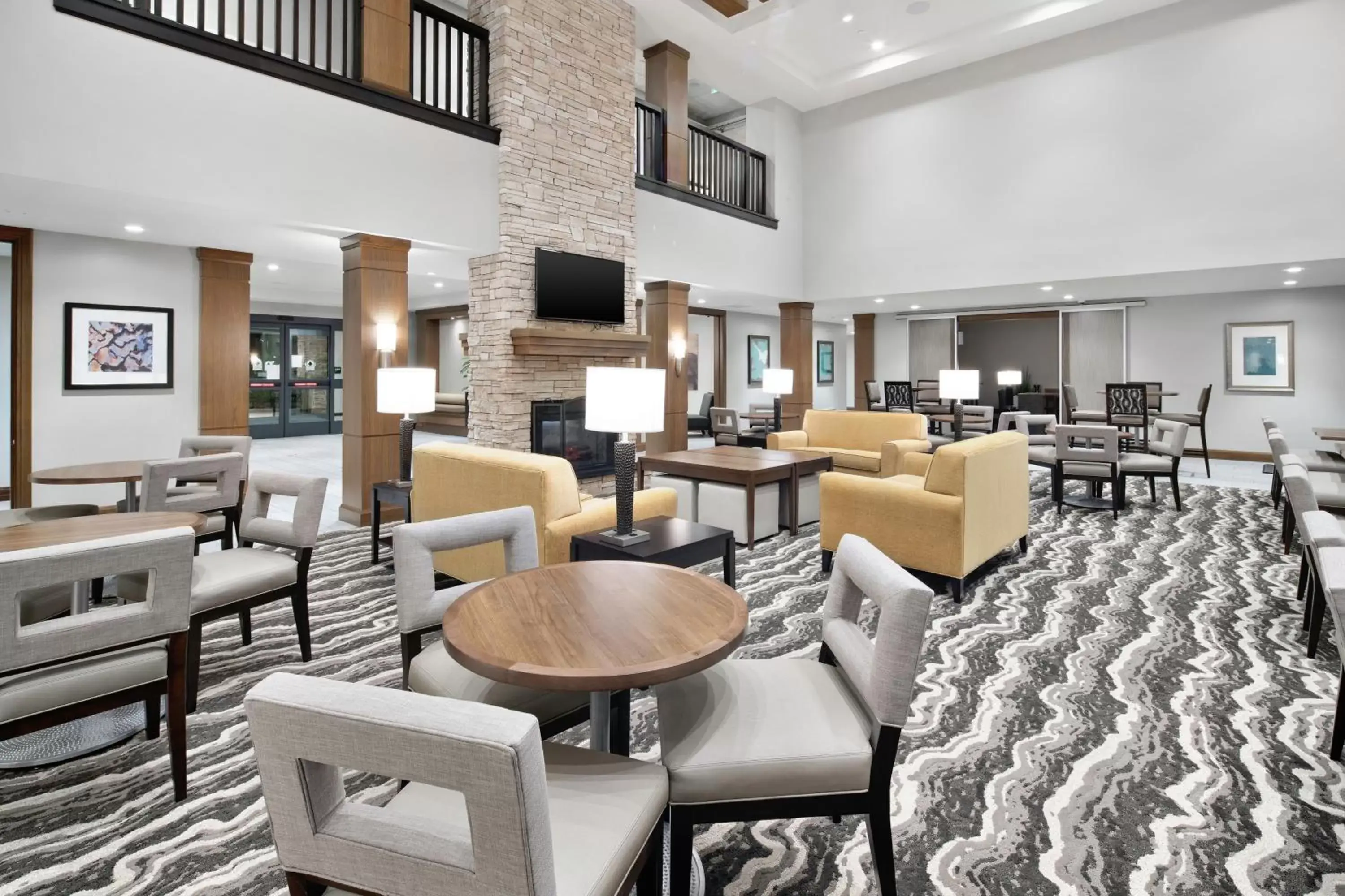 Communal lounge/ TV room, Restaurant/Places to Eat in Staybridge Suites Irvine - John Wayne Airport, an IHG Hotel
