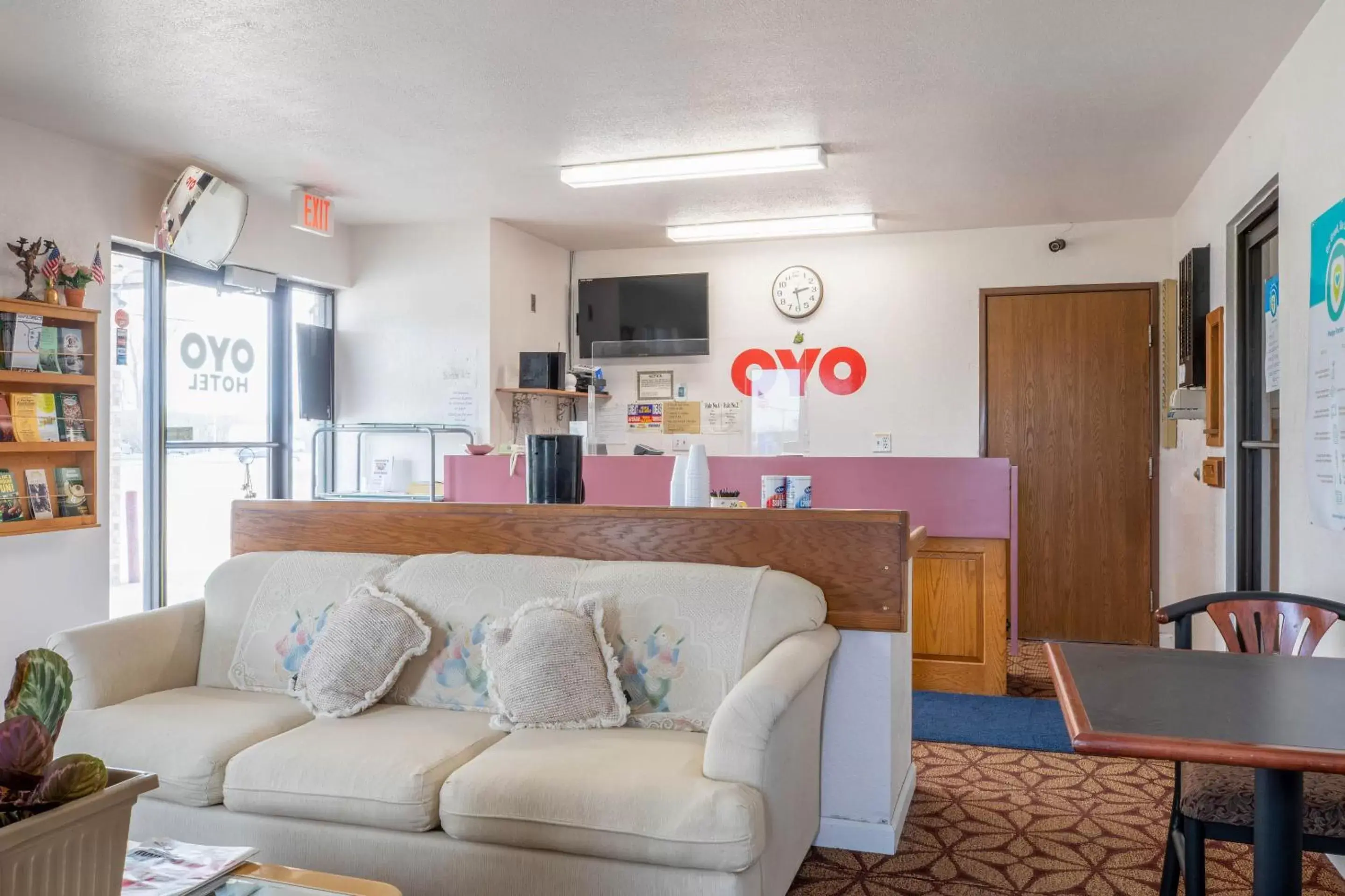 Lobby or reception in OYO Hotel Chesaning Route 52 & Hwy 57