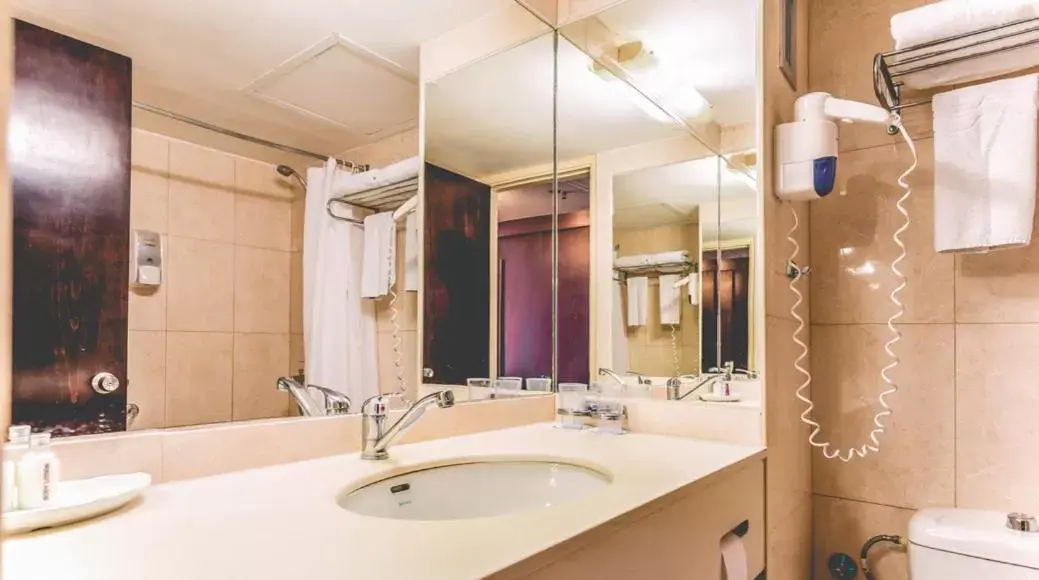 Bathroom in Haifa Bay View Hotel By AFI Hotels